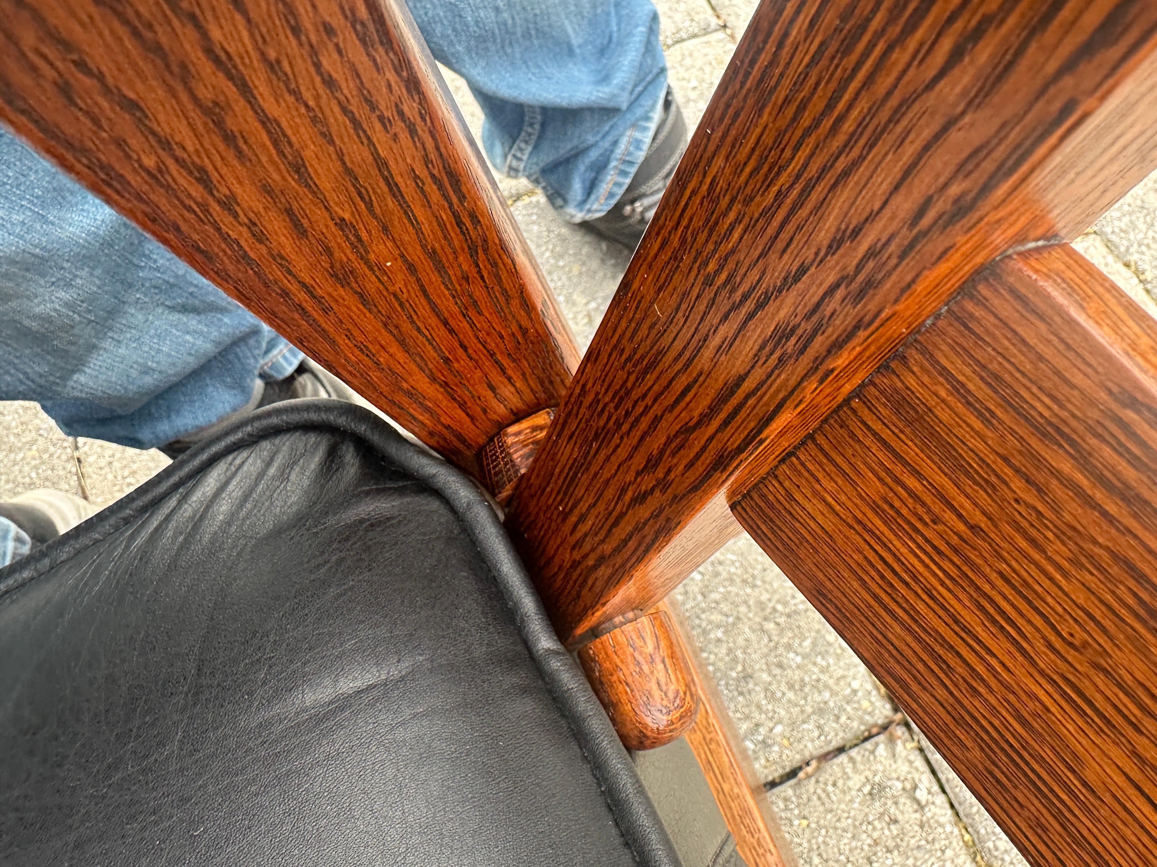 L&JG Stickley Arm Morris Rocker    20%   VENTE    VENTE    W7936 en vente 5
