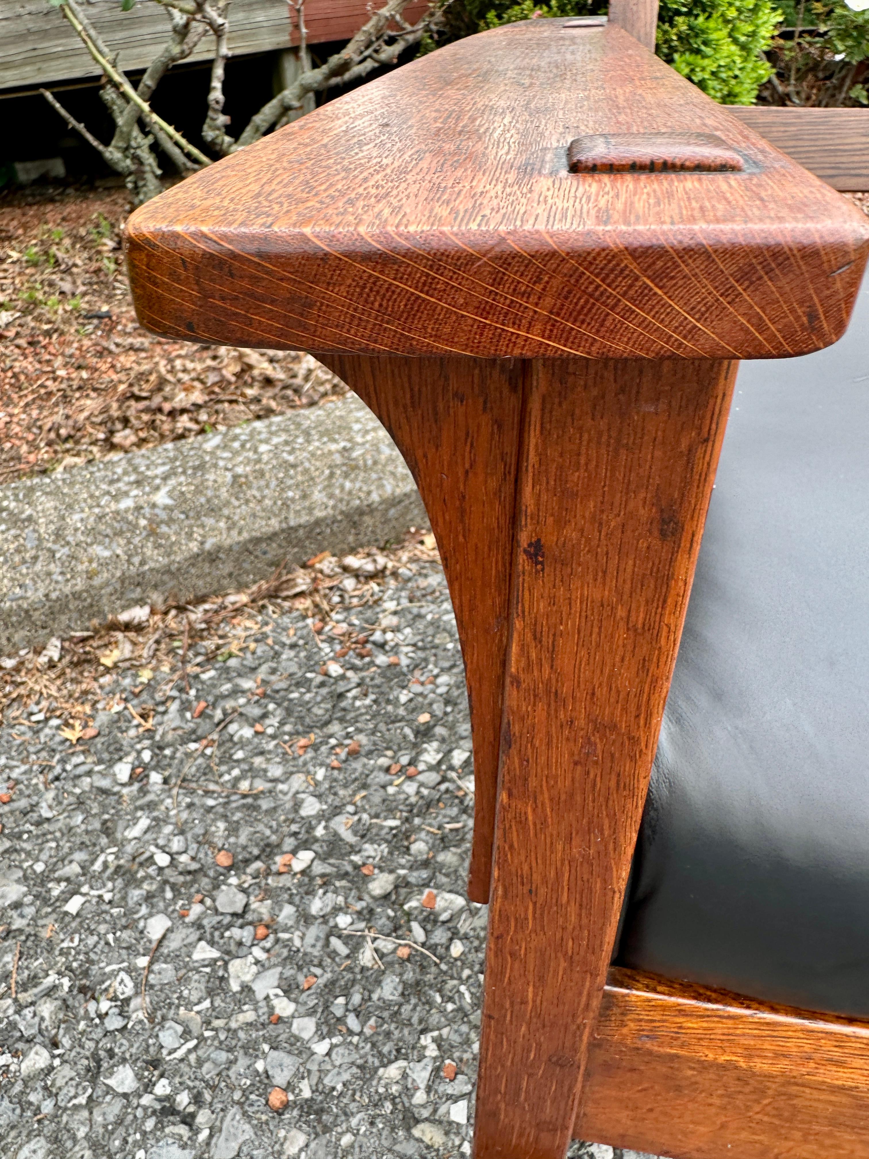 Antike L&JG Stickley Paddelarmwippe mit Schlitz an den Seiten - W8390 im Angebot 7