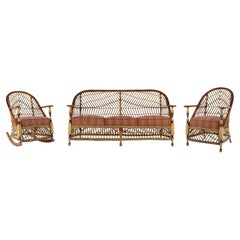 Antica suite di mobili Art Deco in vimini di Lloyd Loom con tre pezzi