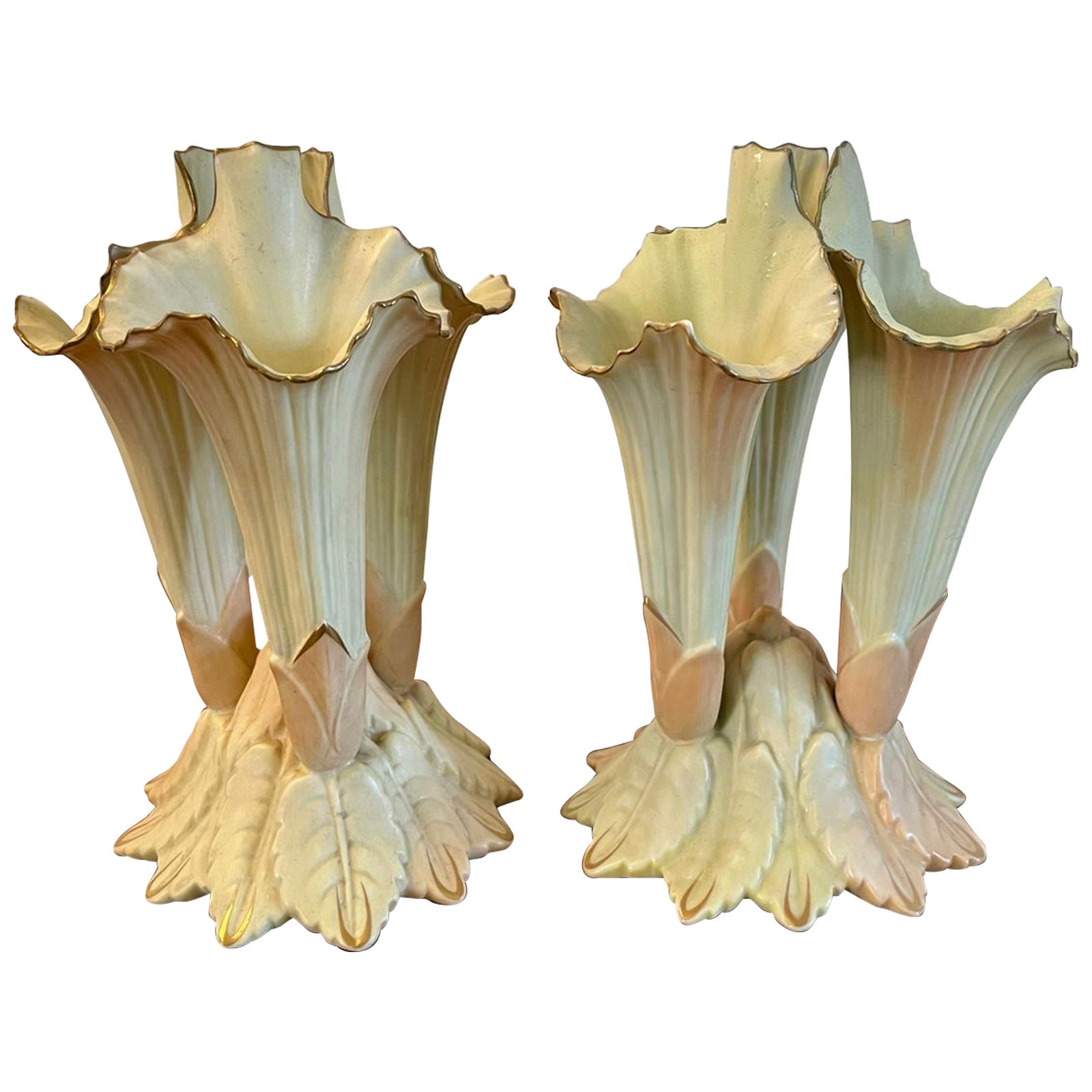 Antico Locke & Co. Vasi in porcellana Blush Ivory Spill in vendita