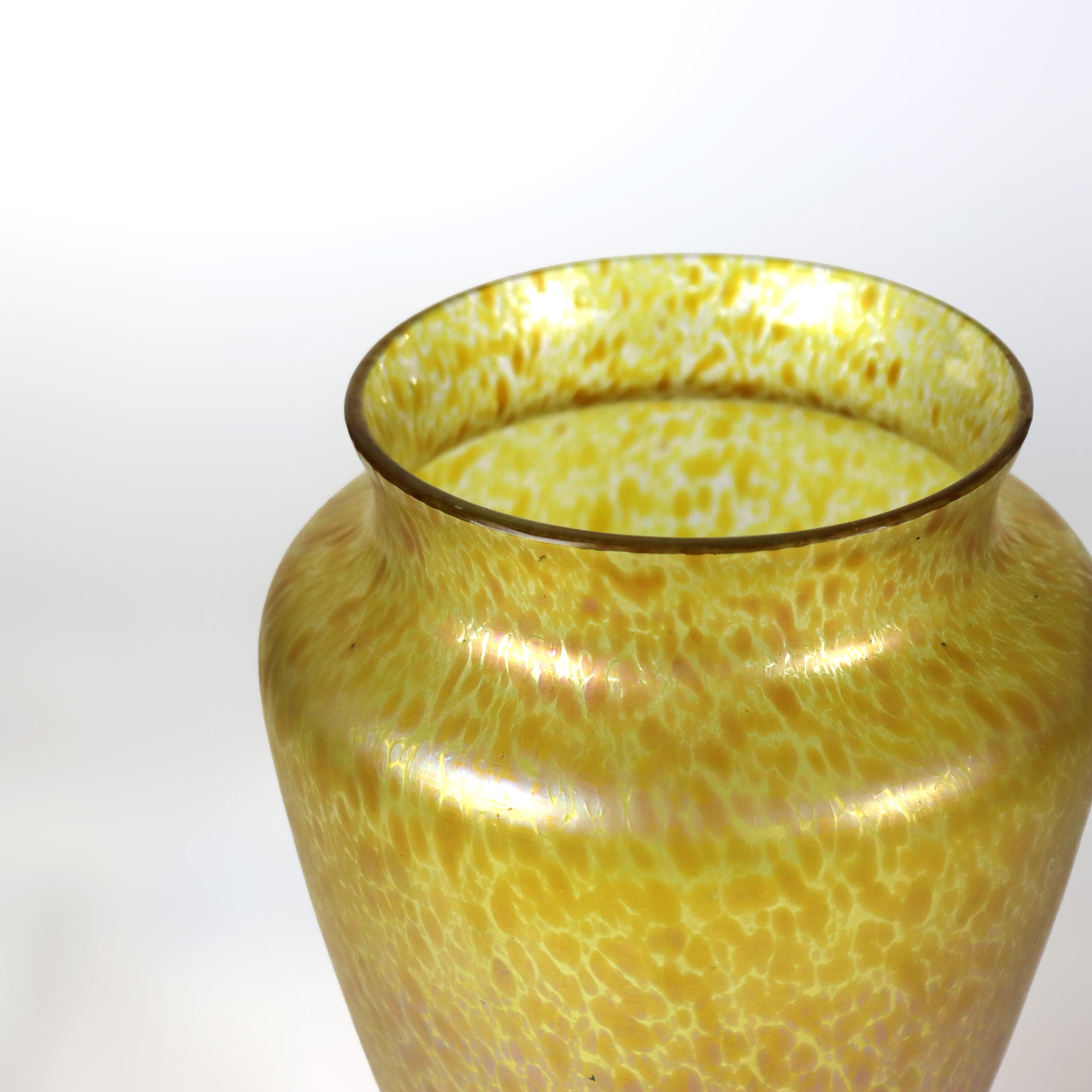 Verre d'art Vase à tache d'huile ancien en verre d'art Loetz Glass C1930 en vente