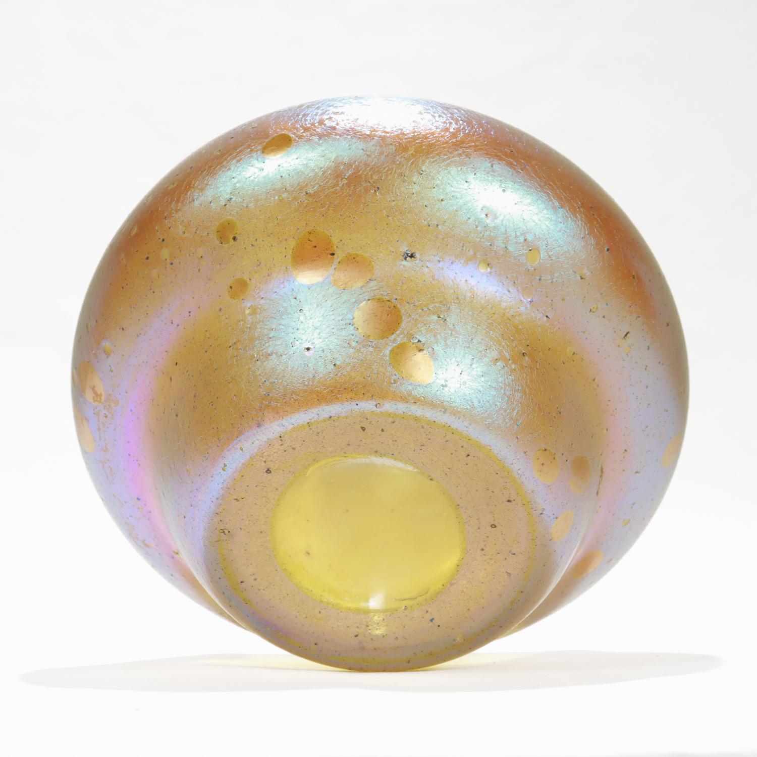 Antico Loetz  Vaso di vetro Art Nouveau con motivo Astraea in vendita 2