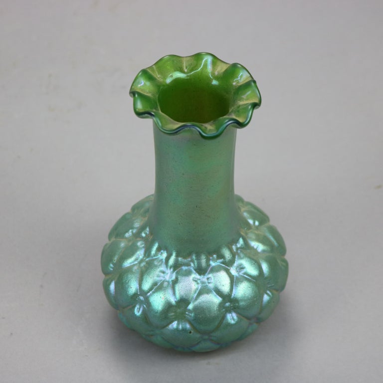 Antique Loetz Green Squash Bottom Art Glass Vase circa 1930 For Sale 1