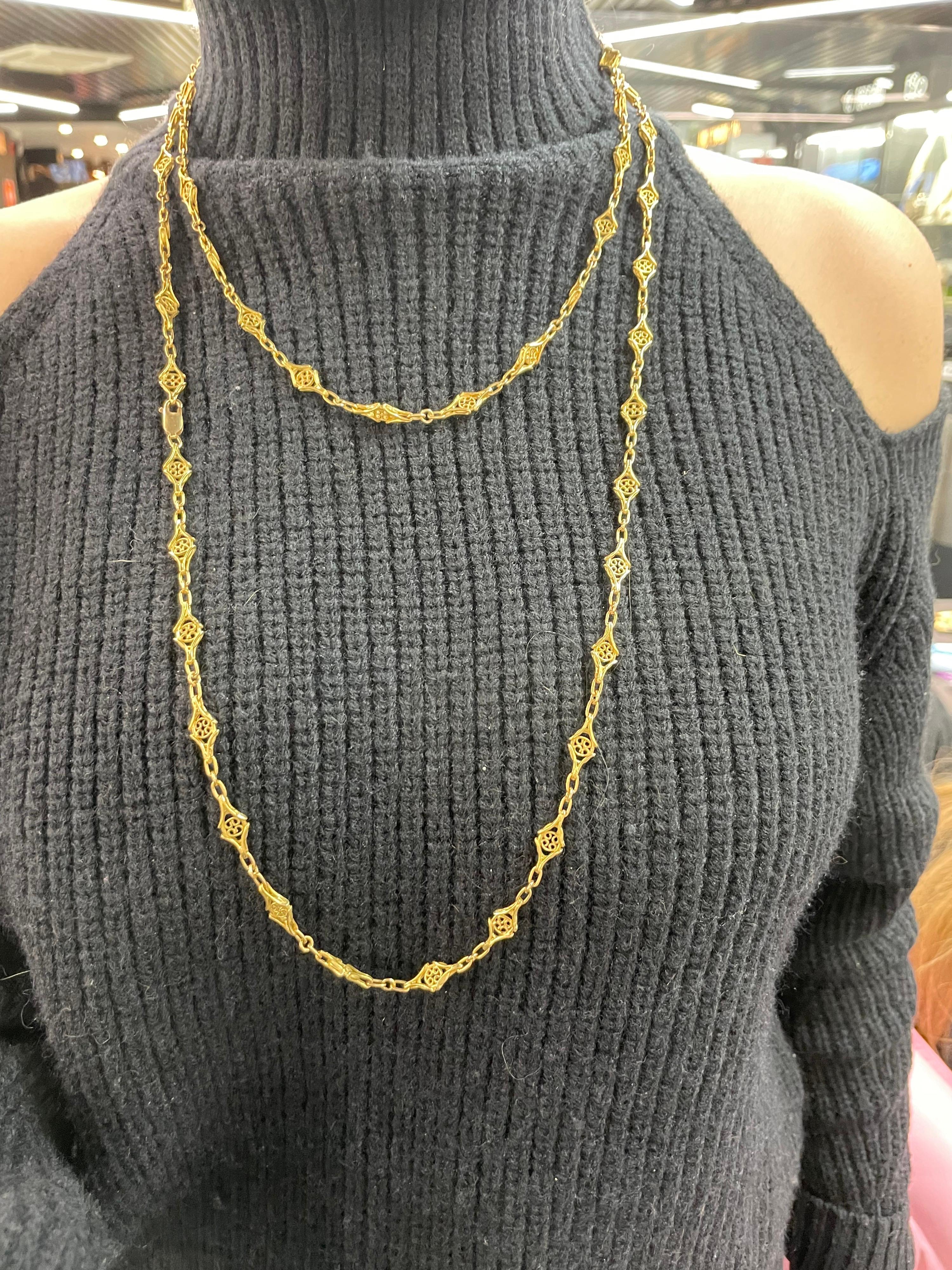 Art Nouveau Antique Style Long Link Chain Necklace 18 Karat Yellow Gold Chain 66 Grams 57.5