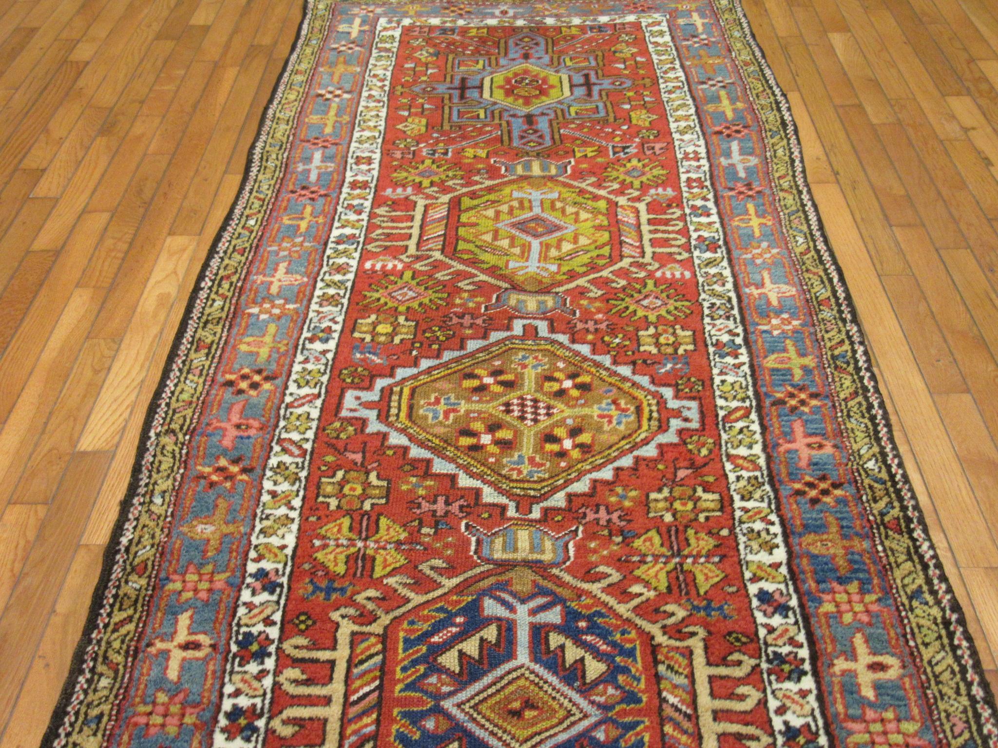 Antique Long Hand-Knotted Persian Heriz Runner Rug In Excellent Condition For Sale In Atlanta, GA