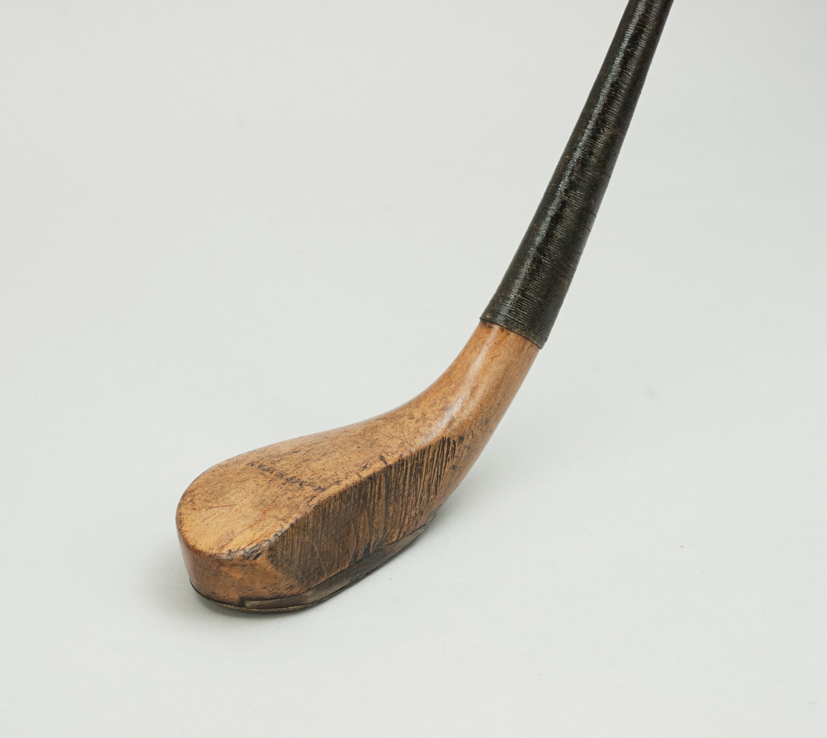 Antique Long Nose Golf Club, McEwan Of Musselburgh.
A fine long nose golf club, spoon by McEwan of Musselburgh. This club has a wonderful and graceful shape, only the like found on clubs you see from the best club makers such as H. Philp and R.