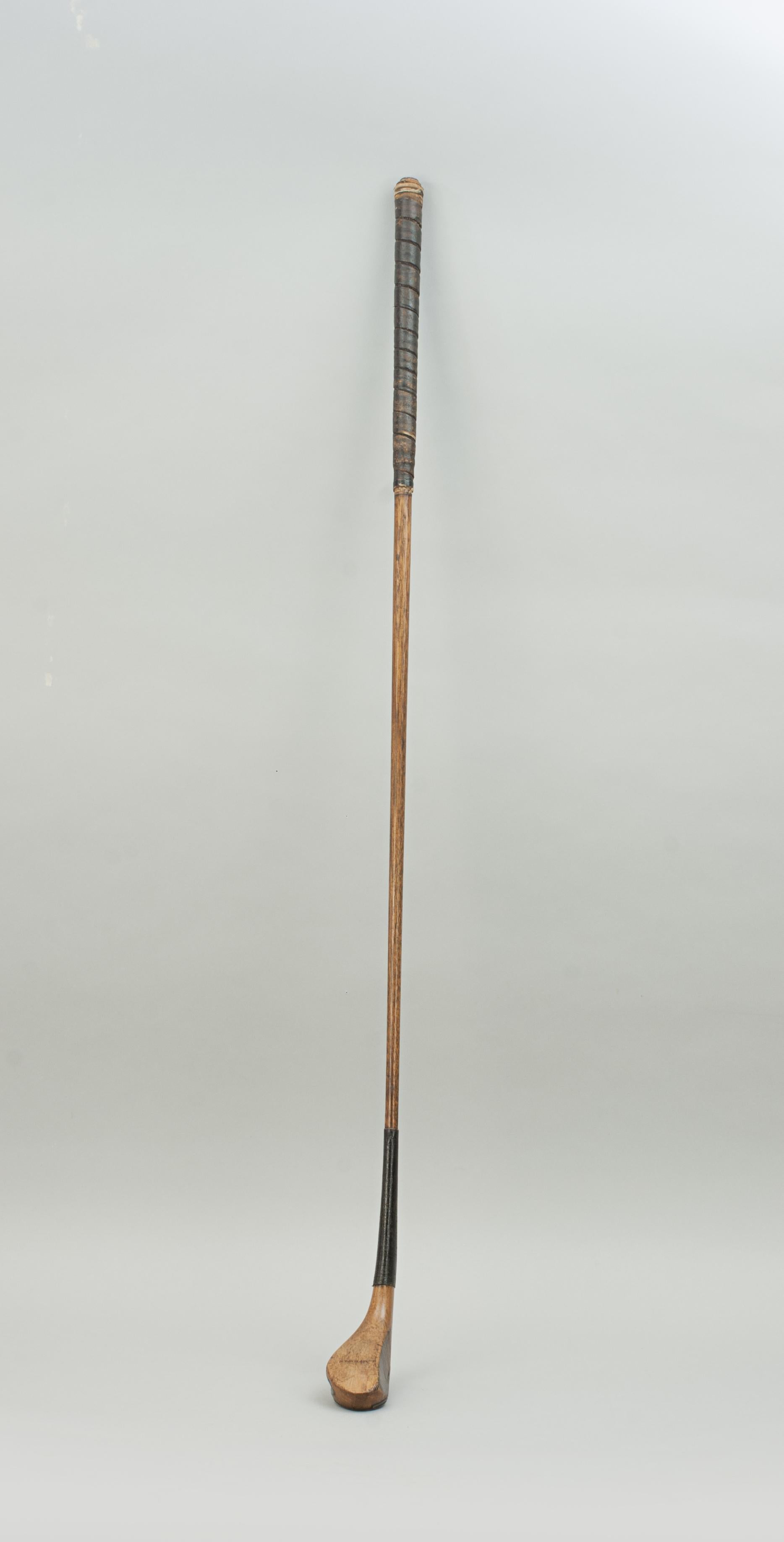 XIXe siècle Antique Long Nose Golf Club, McEwan, Musselburg en vente