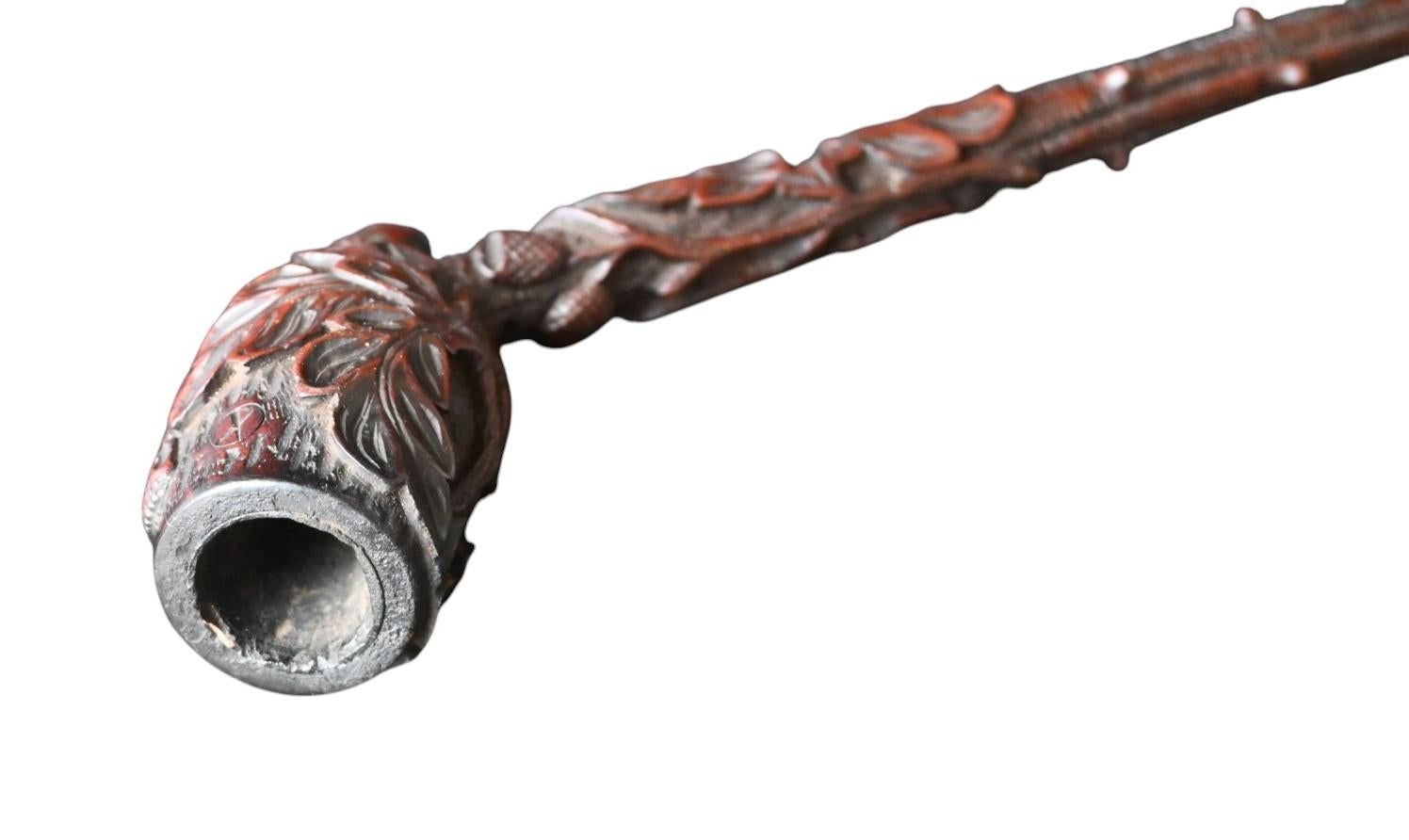 Other Antique long Pipe (38 Cm) Carved In Wood In Its Case, 19th Century For Sale