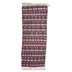 Kilim tribal largo antiguo de Bobyrug