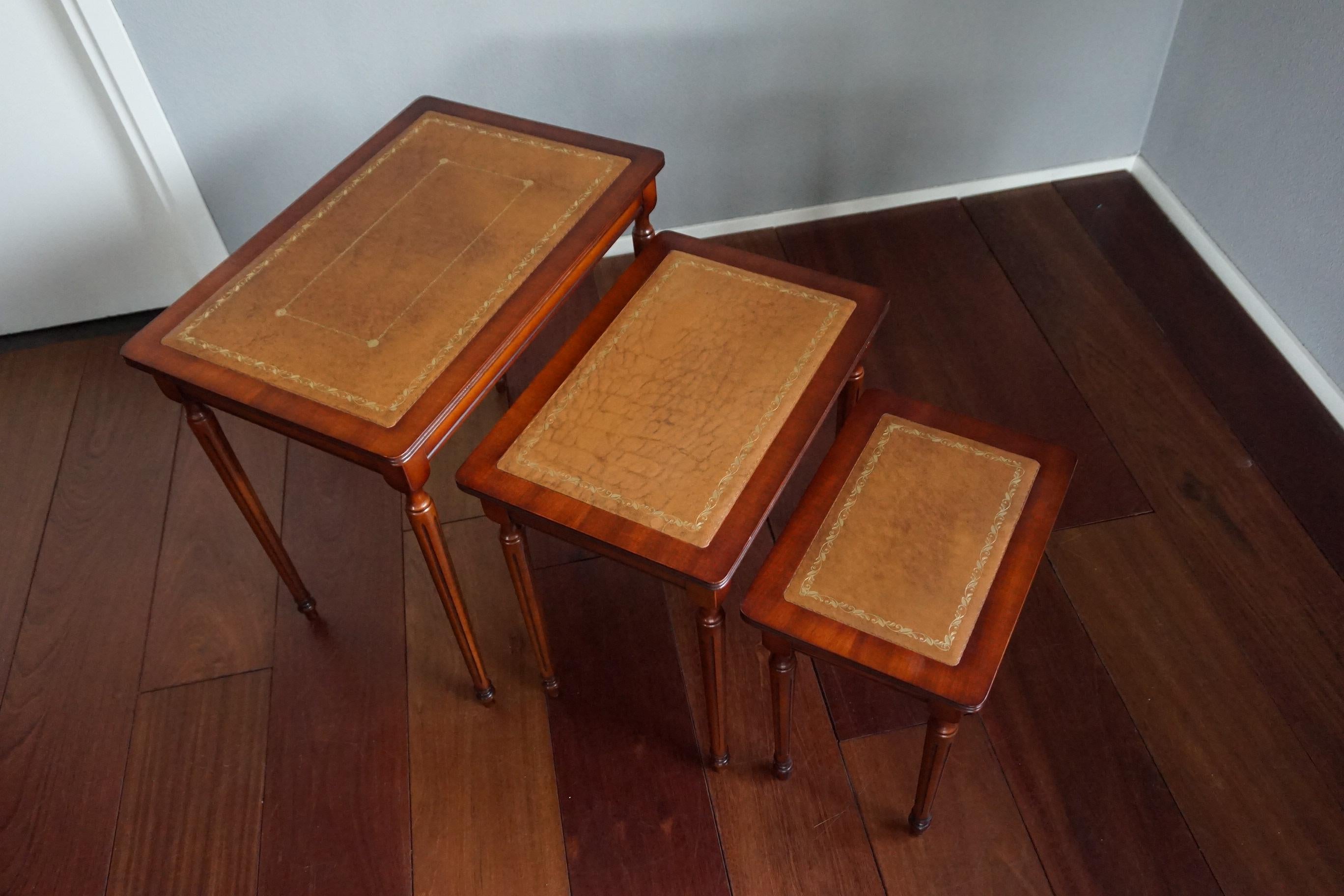 Antique Look Mahogany Louis Seize Style Nest of Three Tables with Leather Inlay In Good Condition In Lisse, NL