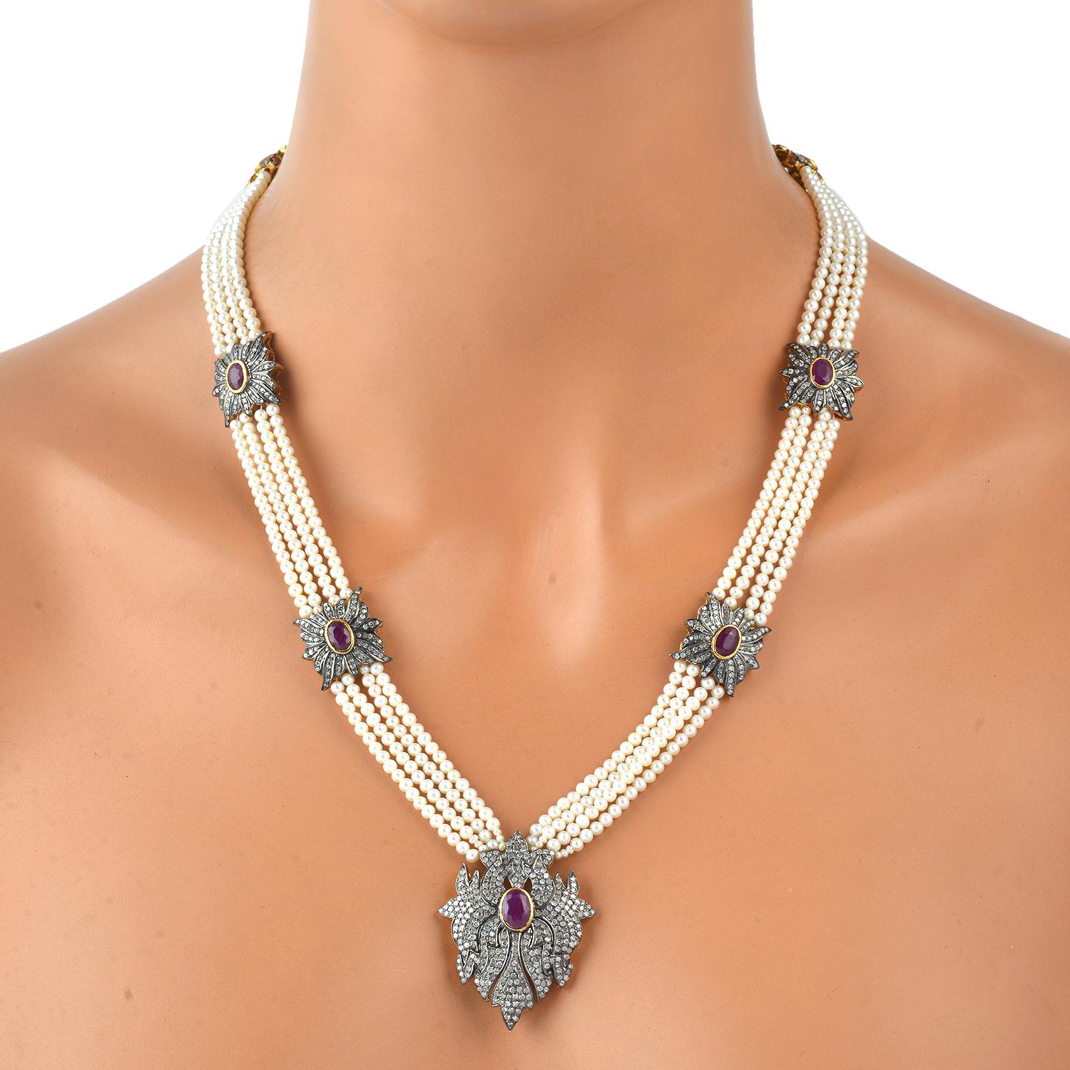 18KT:4.000g,D:5.56ct,SI:27.538g, PEAR:110.46ct,RUBY:10.41ct,