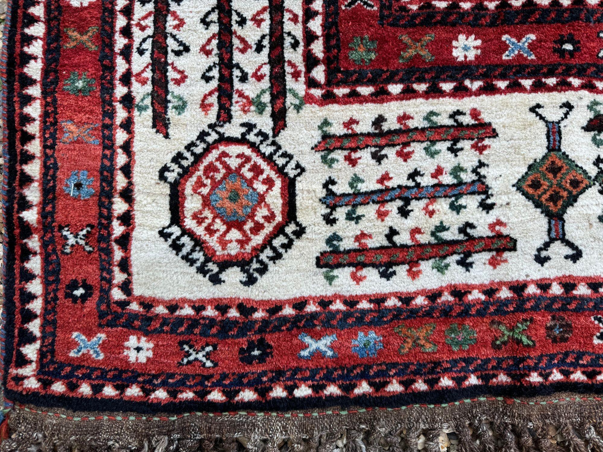 Tappeto antico Lori 3,01m x 2,11m in vendita 2