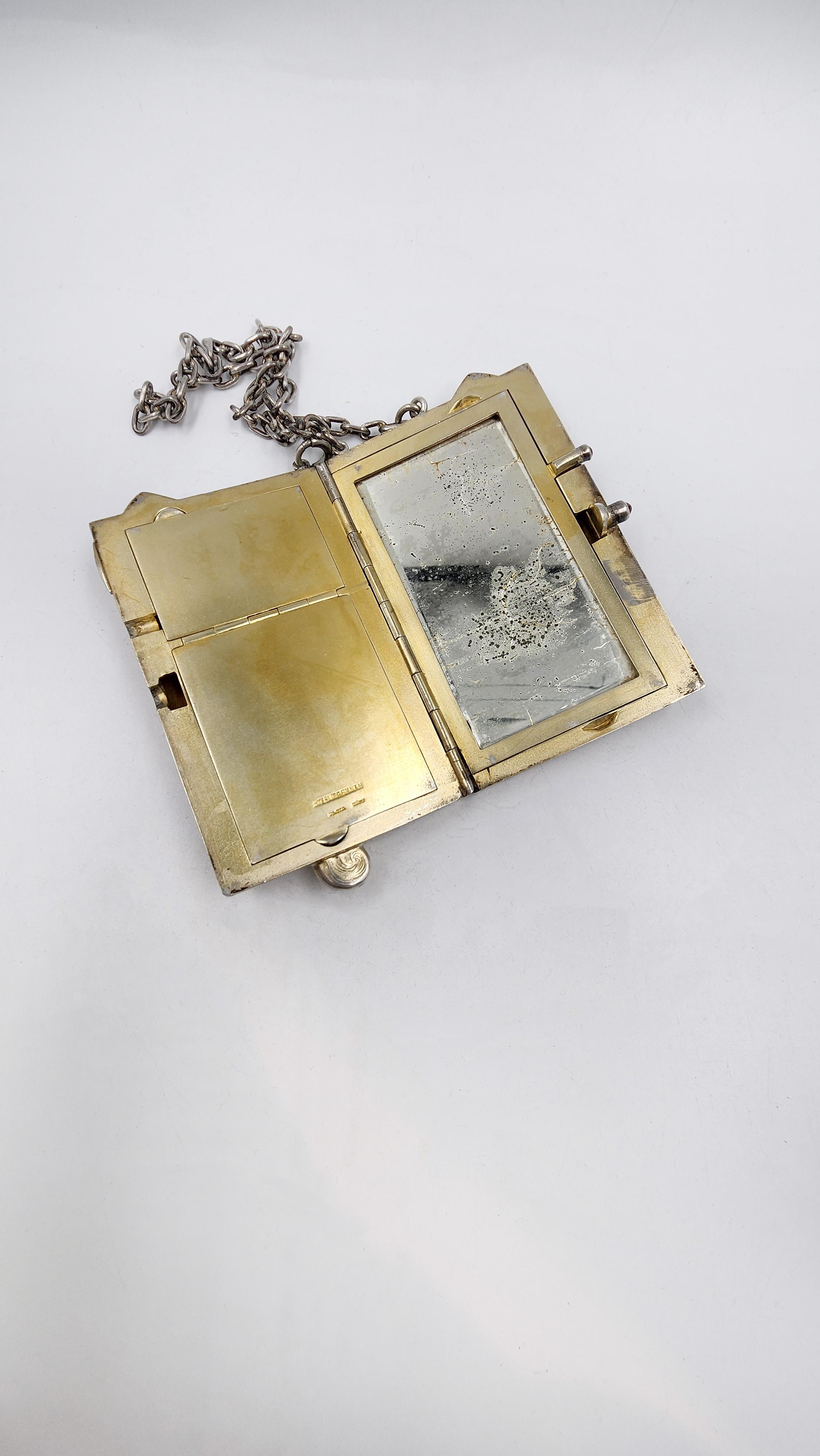 Compacto de tocador de plata antiguo Louis Kuppenheim con rubíes en venta 1