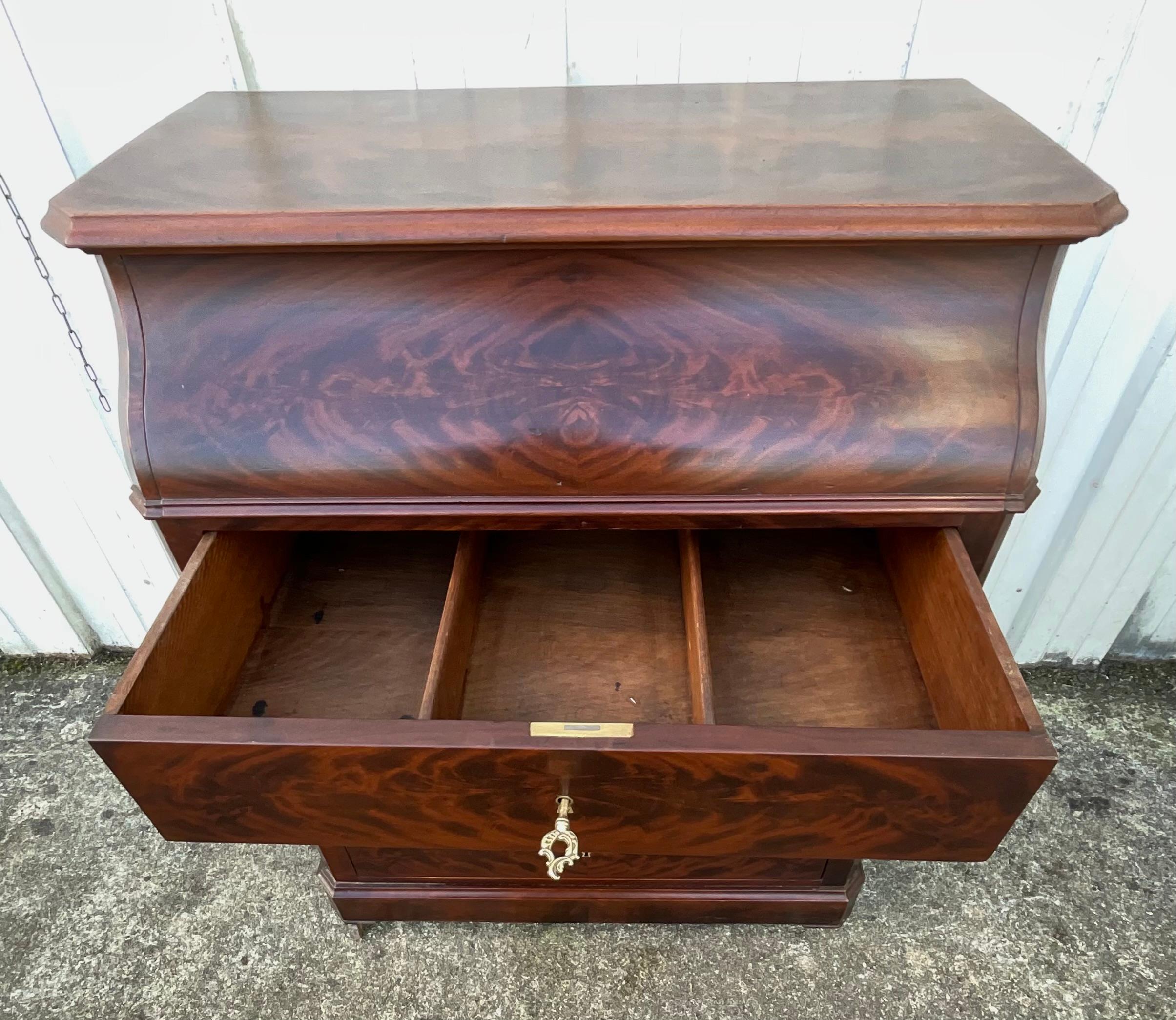 Ancienne commode Chemin De Fer Louis-philippe avec marbre et miroir, La 10