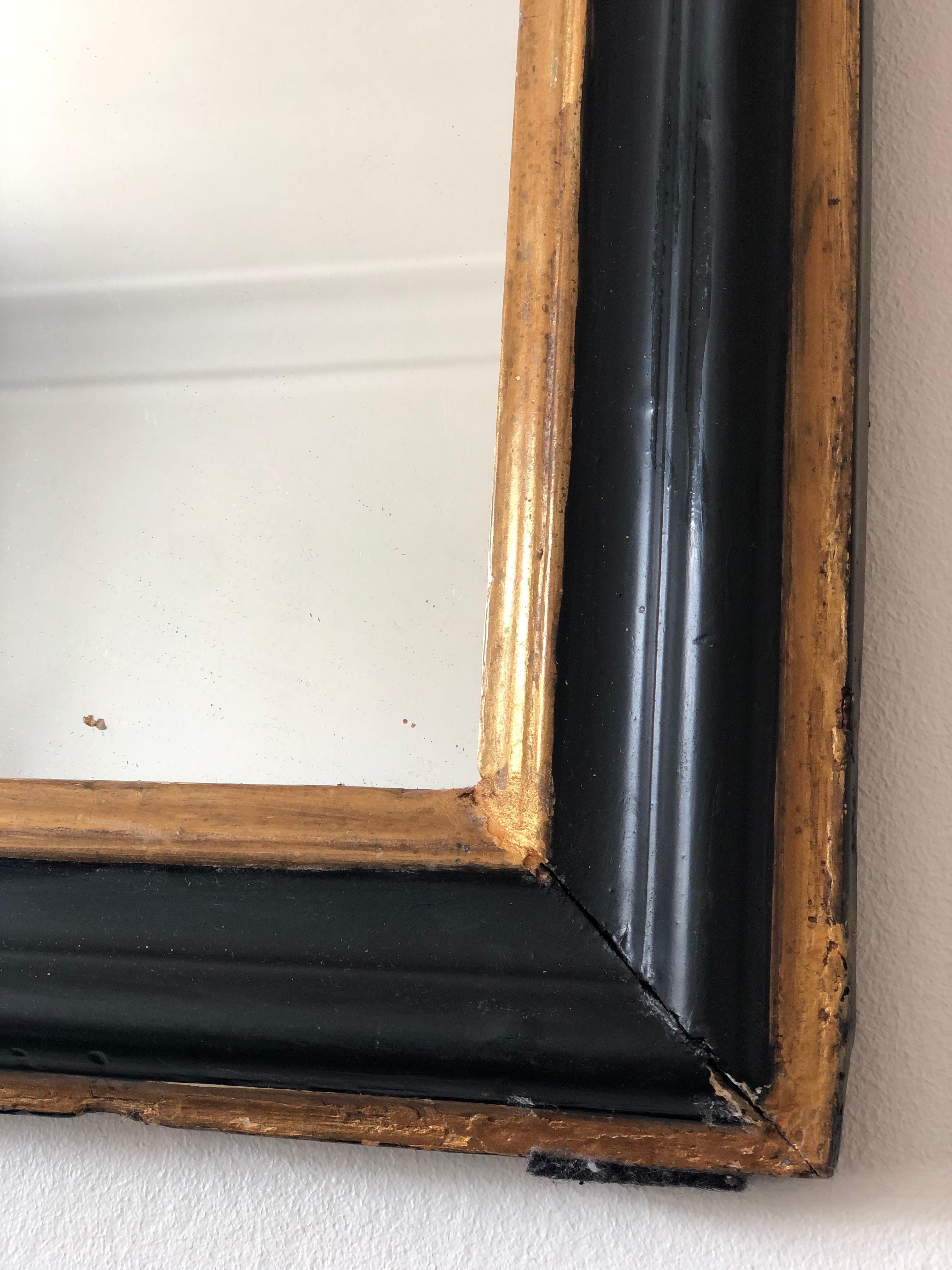 Antique Louis Philippe French Mirror in Black and Gold, Finales S. XIX Dorado en venta