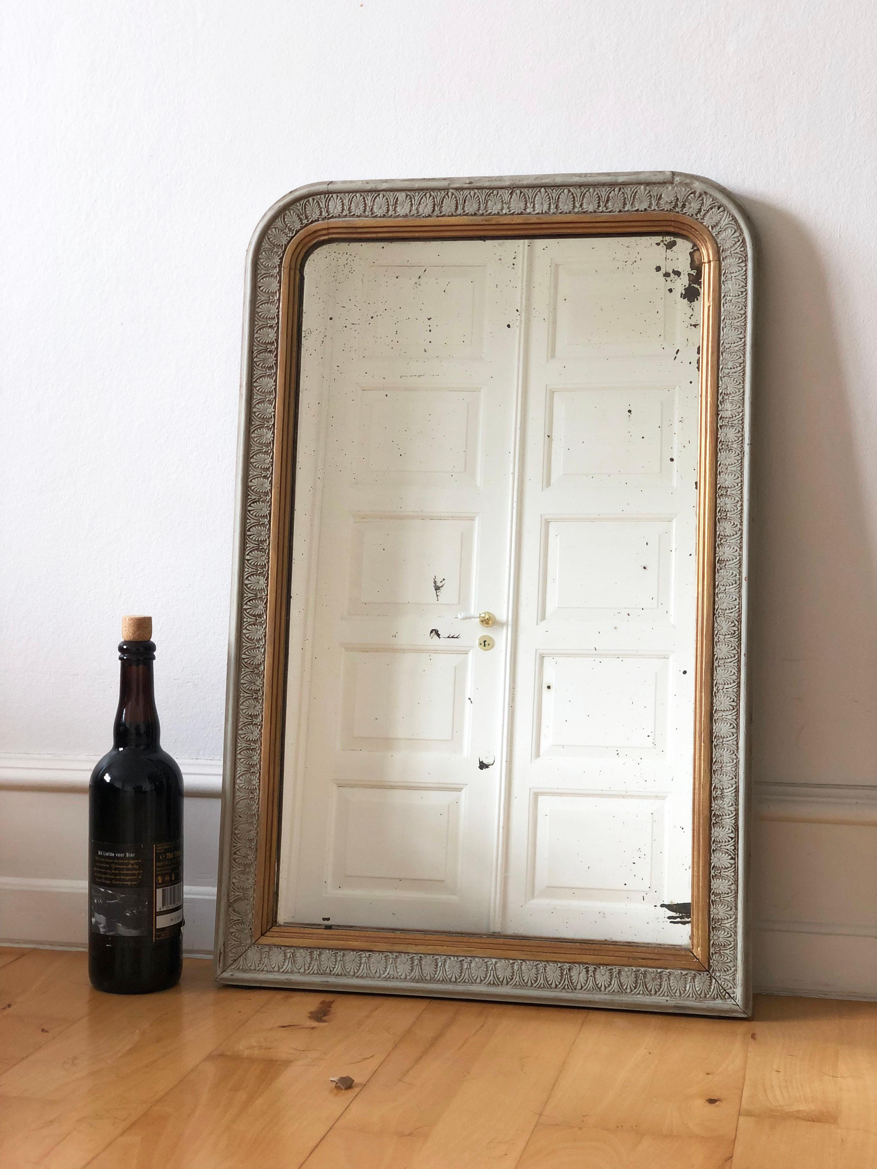 Antique Louis Philippe French Mirror in Green and Gold, Late 19th Century For Sale 1