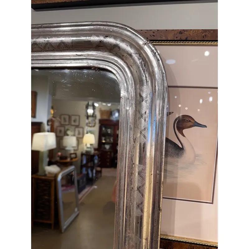 Antique Louis Philippe Mirror In Good Condition For Sale In Nashville, TN