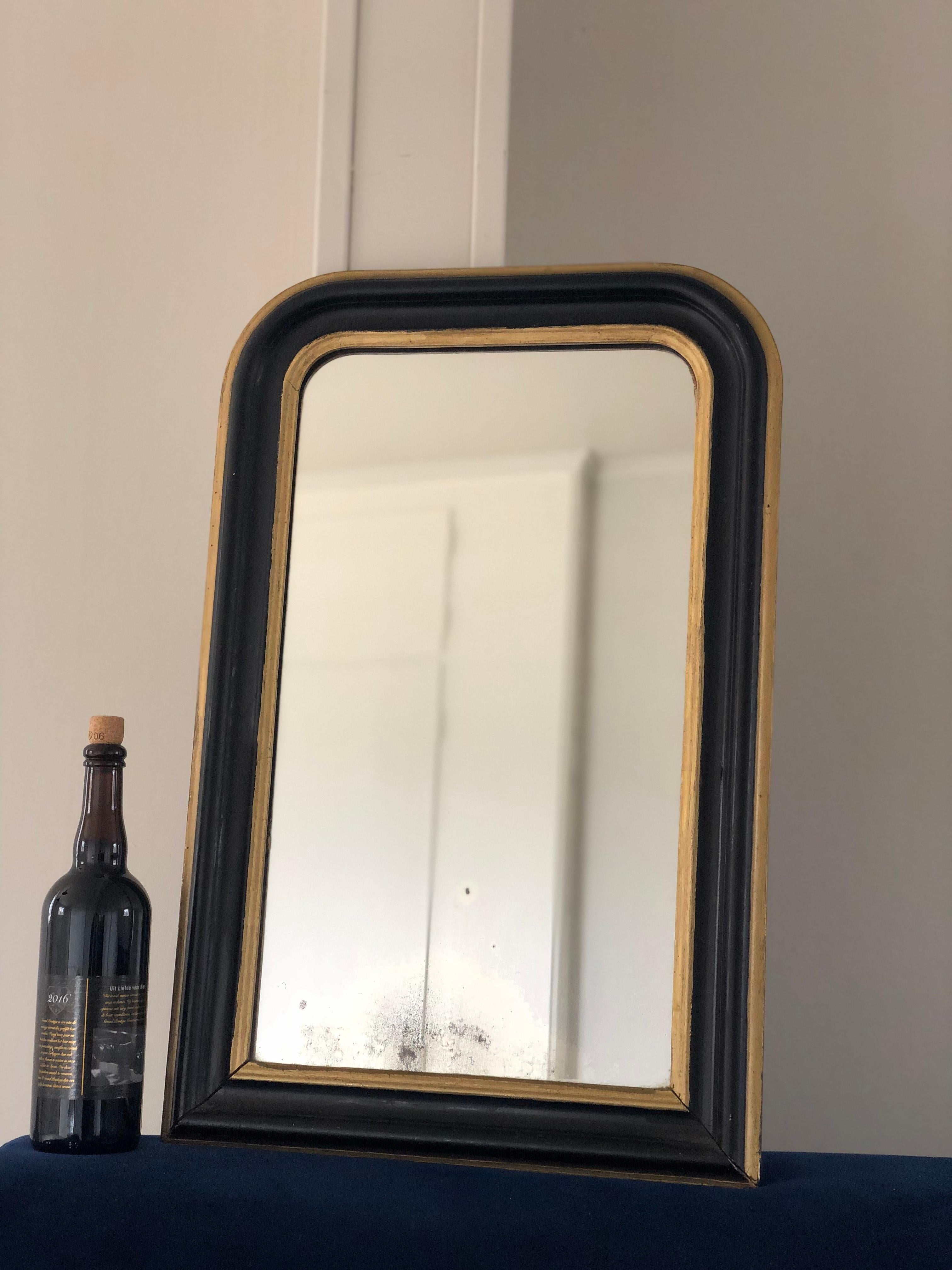  Antique Louis Philippe Mirror In Black and Gold France Late 19th Century 72/140 In Good Condition For Sale In Bjuråker, SE