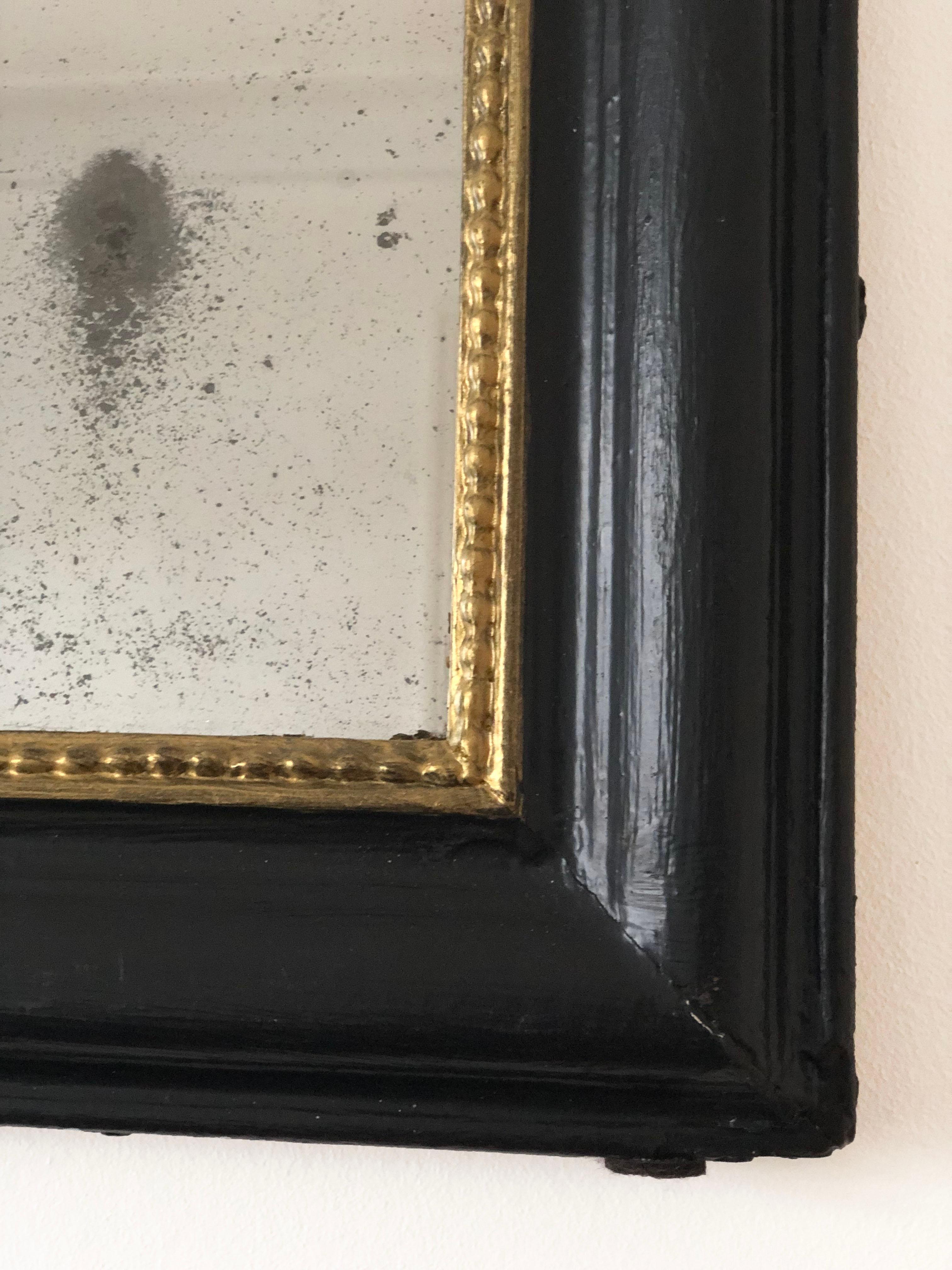 Antique Louis Philippe French Mirror In Black and Gold Late 19th Century For Sale 2