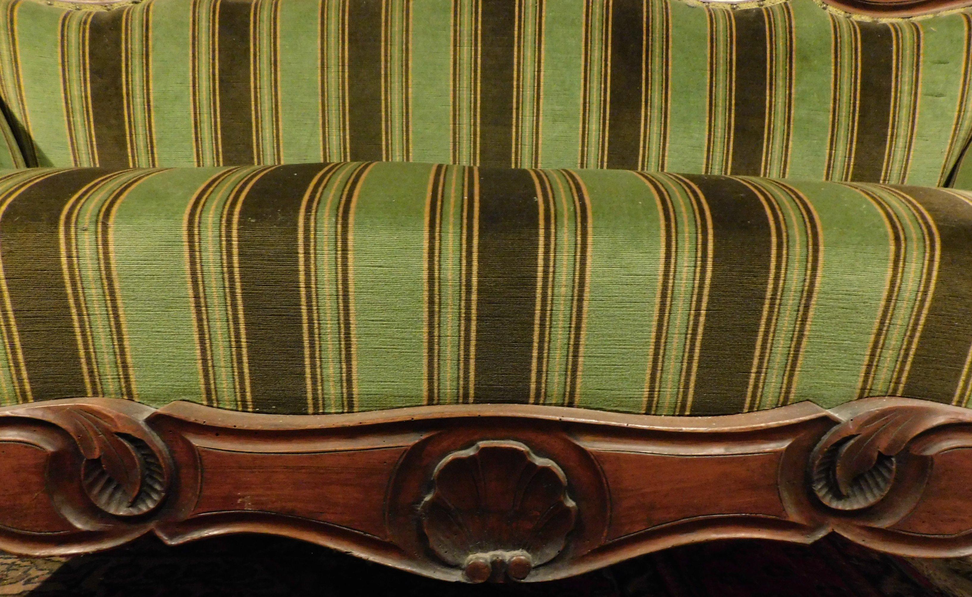 Hand-Carved Antique Louis Philippe Sofa in Inlay Walnut and Green Fabric, 19th Century Italy For Sale