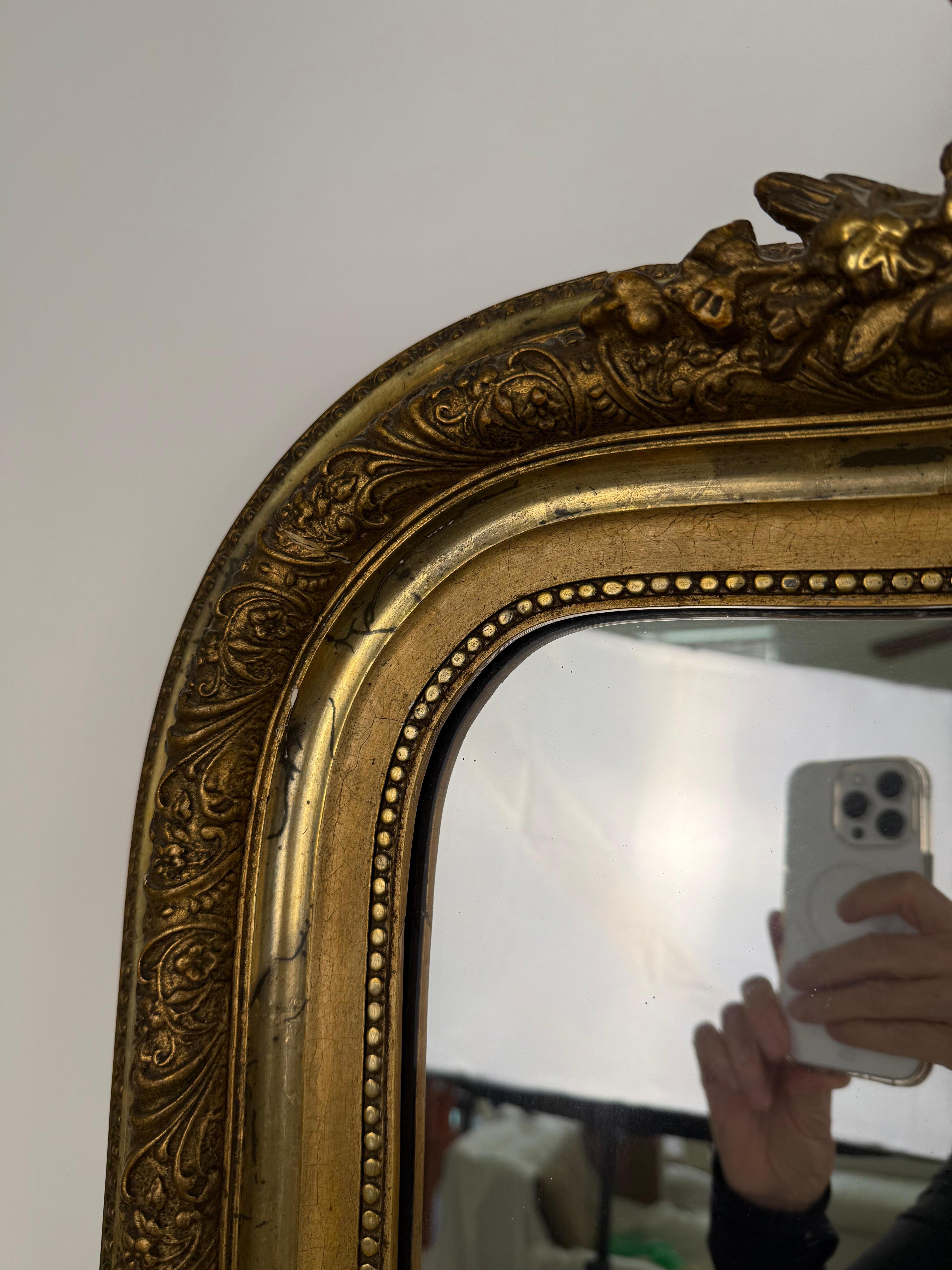 Legno Antique Mirror francese di Louis Phillips con in vendita