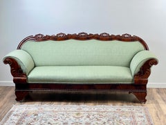 Antikes Louis-Phillipe I.-Sofa aus geflammtem Mahagoni, ca. 1840er Jahre
