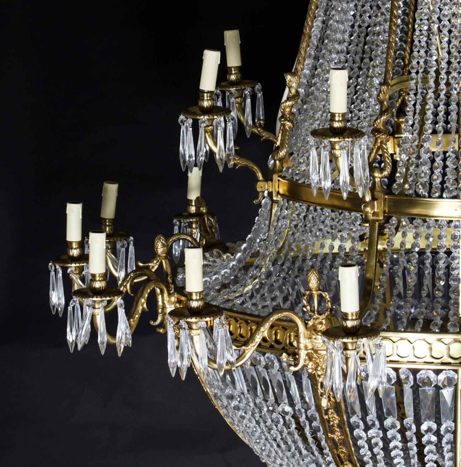 Antique Louis Revival 36 Light Ballroom Cut Crystal Tent Chandelier 1920s In Good Condition In London, GB