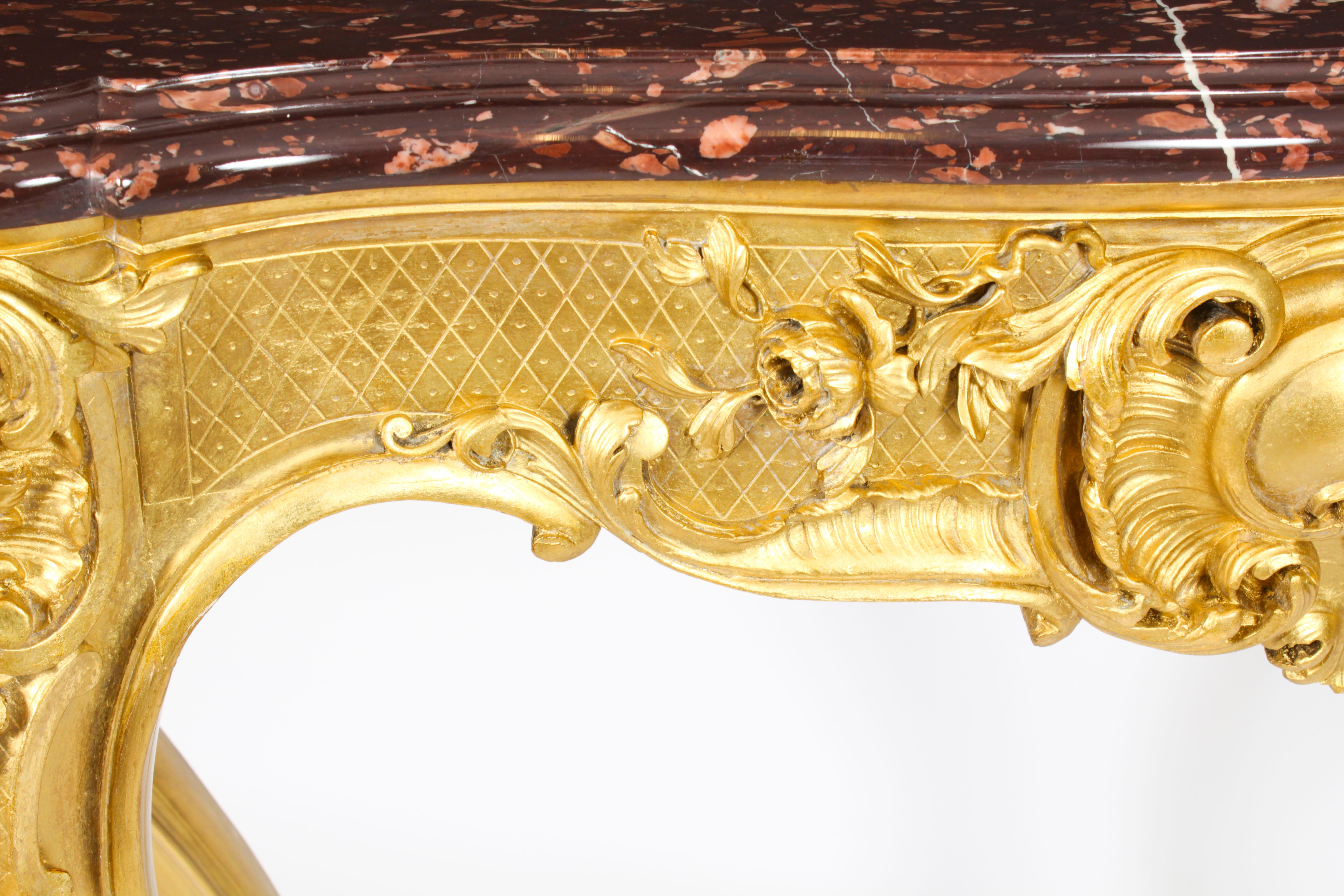 Ancienne console de style néo- Louis en bois doré sculpté 19ème siècle en vente 4