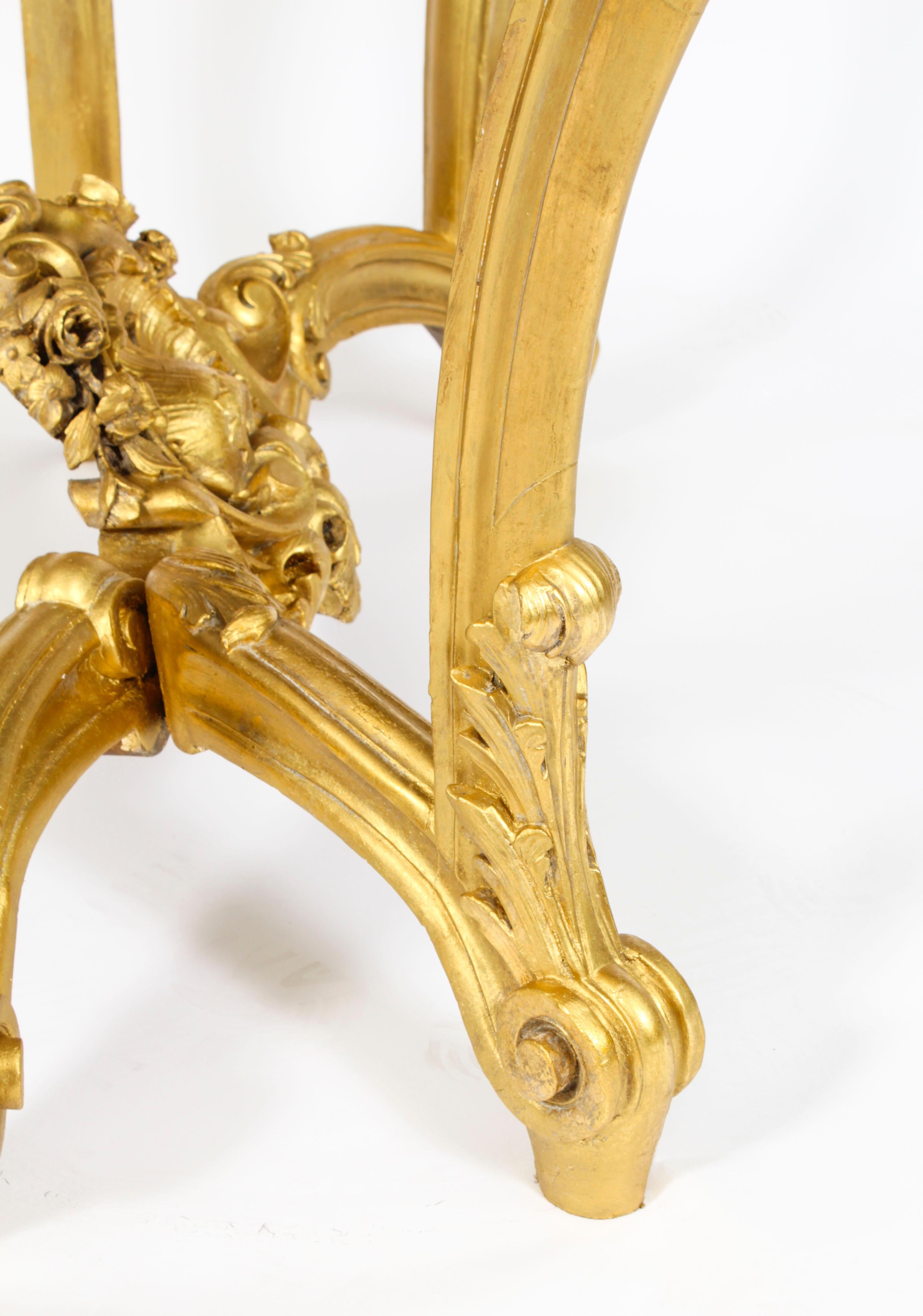 Ancienne console de style néo- Louis en bois doré sculpté 19ème siècle en vente 12