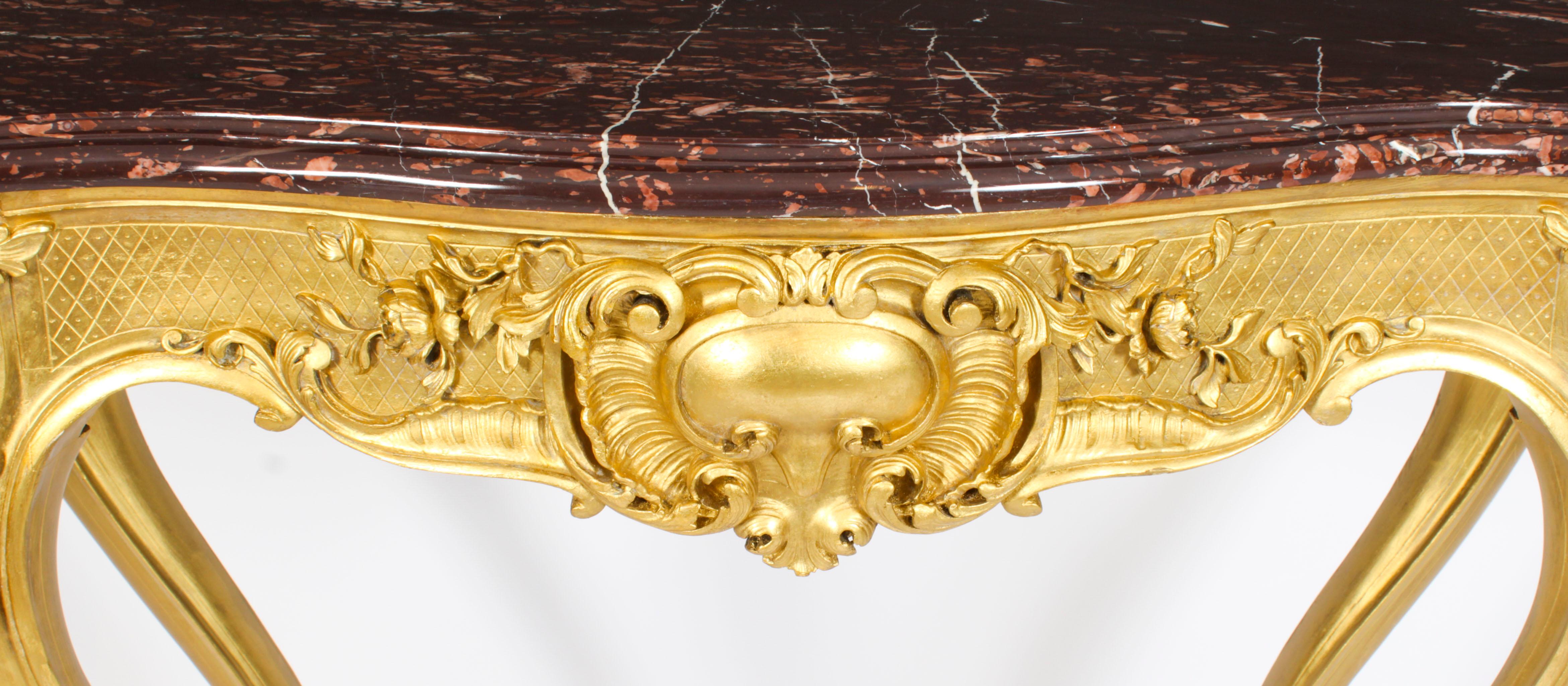 Ancienne console de style néo- Louis en bois doré sculpté 19ème siècle en vente 1