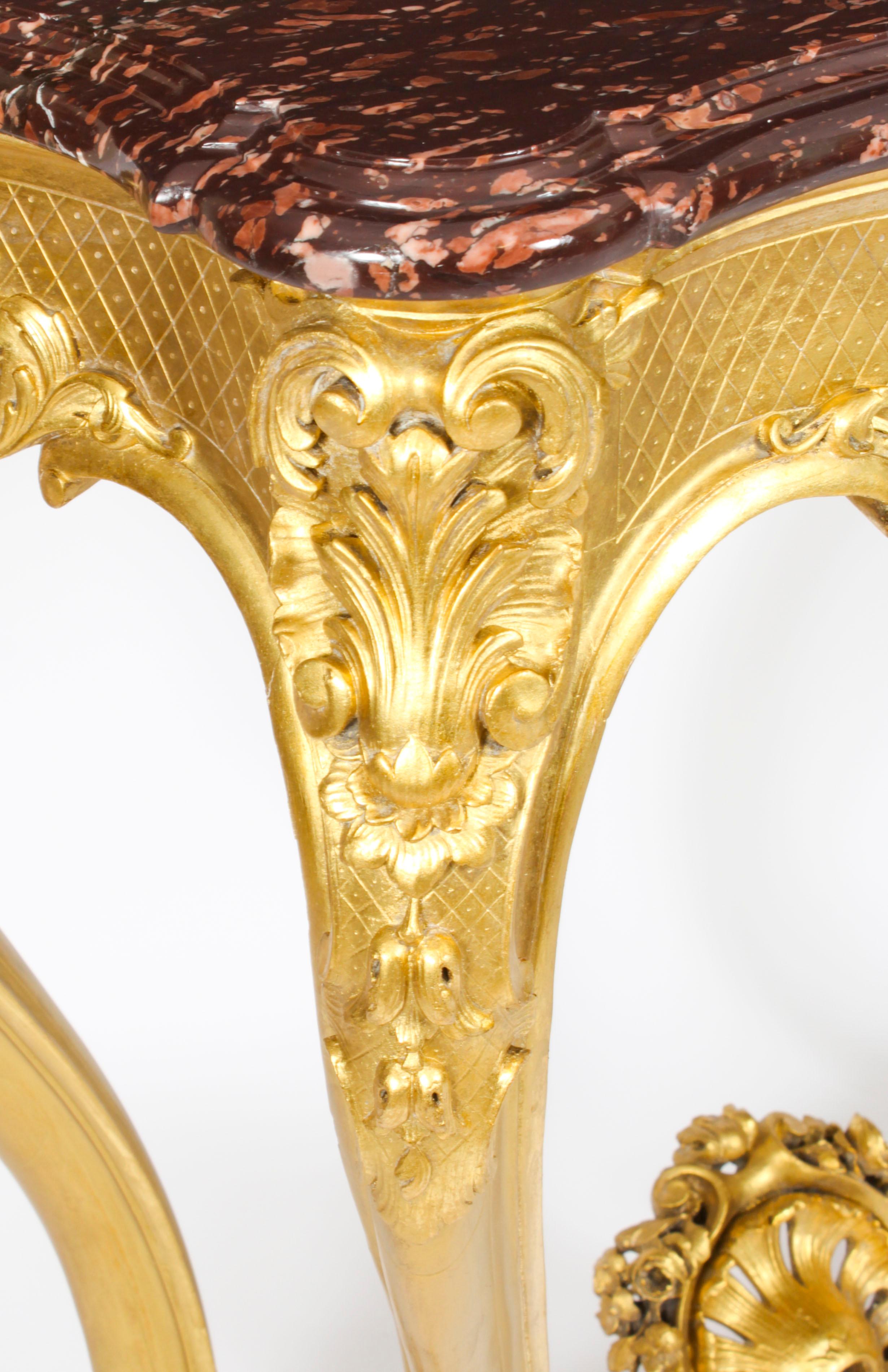 Ancienne console de style néo- Louis en bois doré sculpté 19ème siècle en vente 2