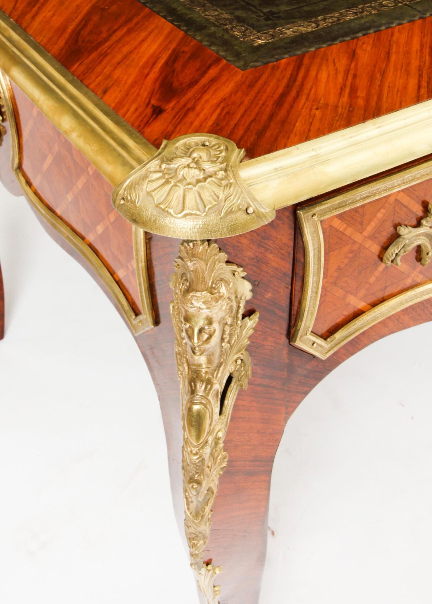 Antique Louis Revival Ormolu Mounted Bureau Plat Desk 19th C In Good Condition For Sale In London, GB
