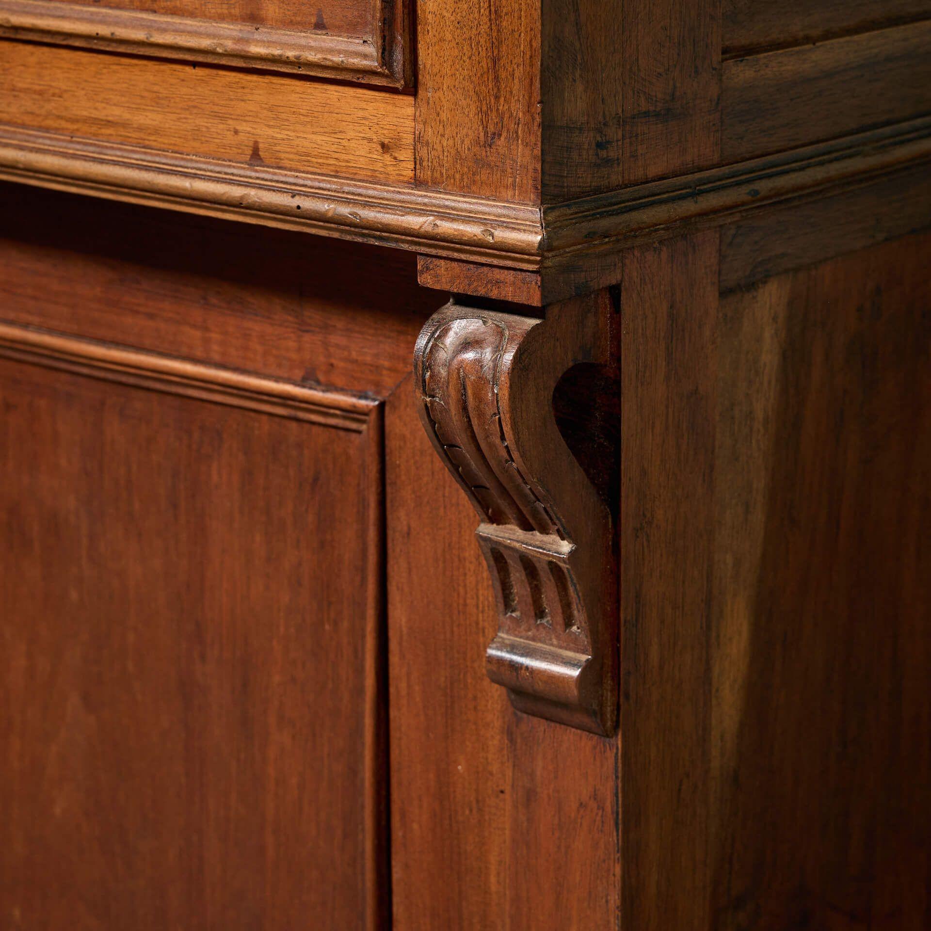 Marbre Ancien lavabo en marbre de Carrare de style Louis en vente