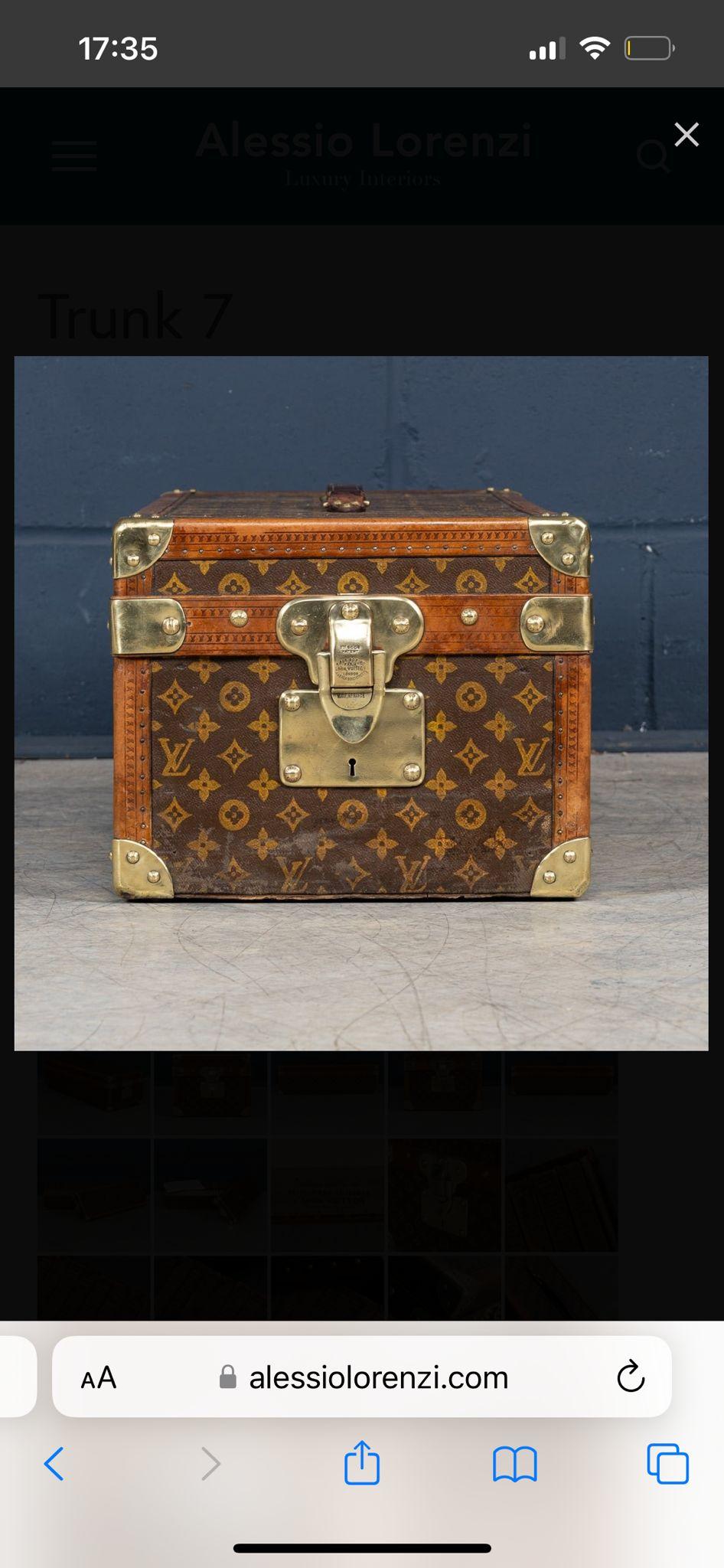 Antiker Louis Vuitton Britannica Enzyklopädie-Koffer im Angebot 1