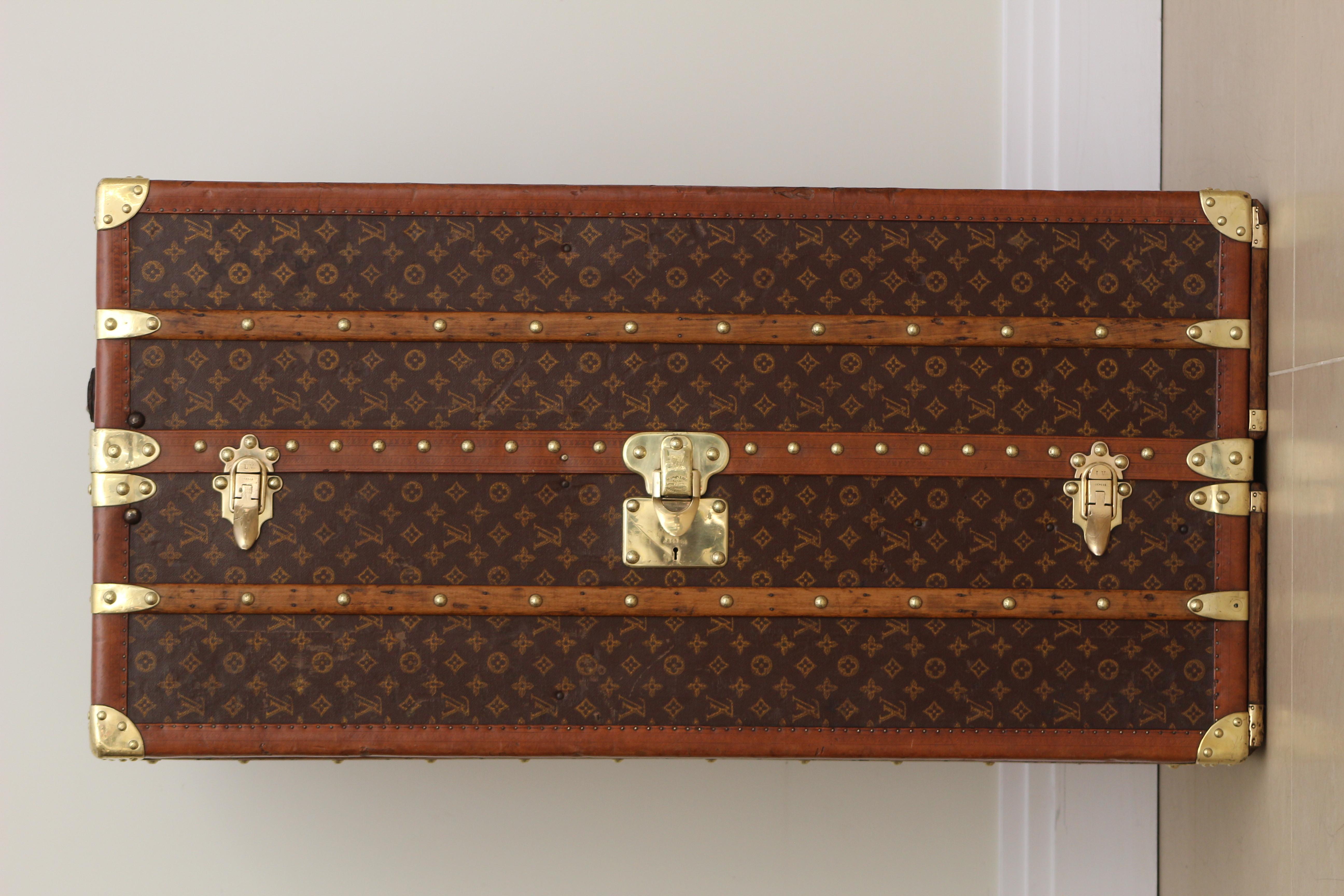 Antique Louis Vuitton Double Wardrobe Trunk Monogram Steamer Malle Armoire In Good Condition For Sale In London, GB