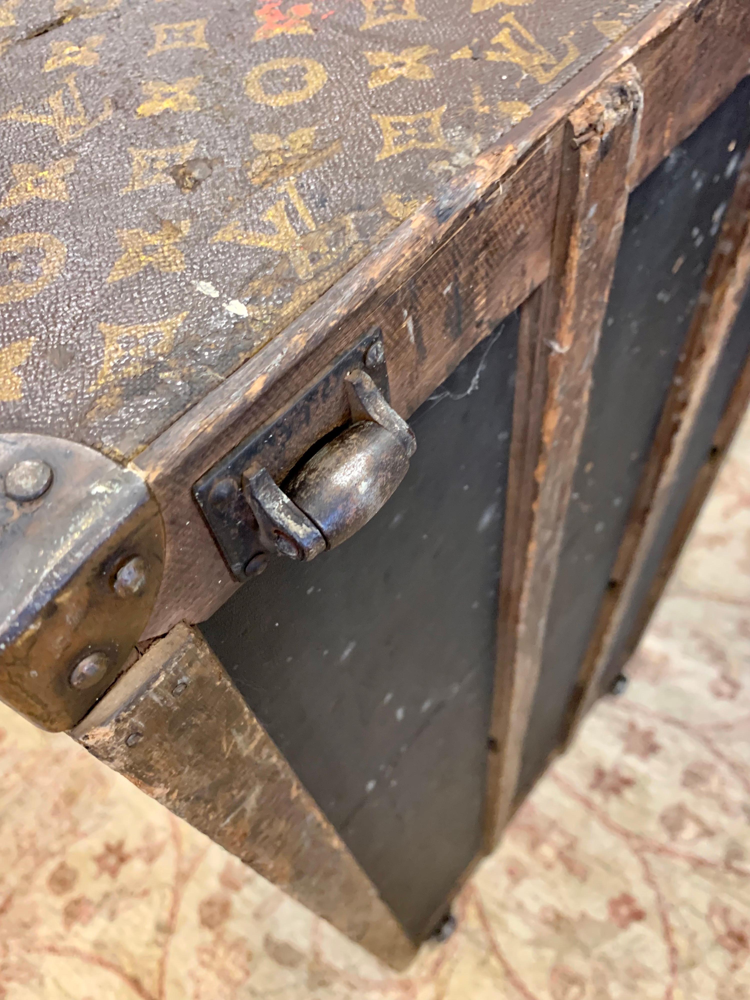 Antique Louis Vuitton Monogram Steamer Trunk Coffee Table 7