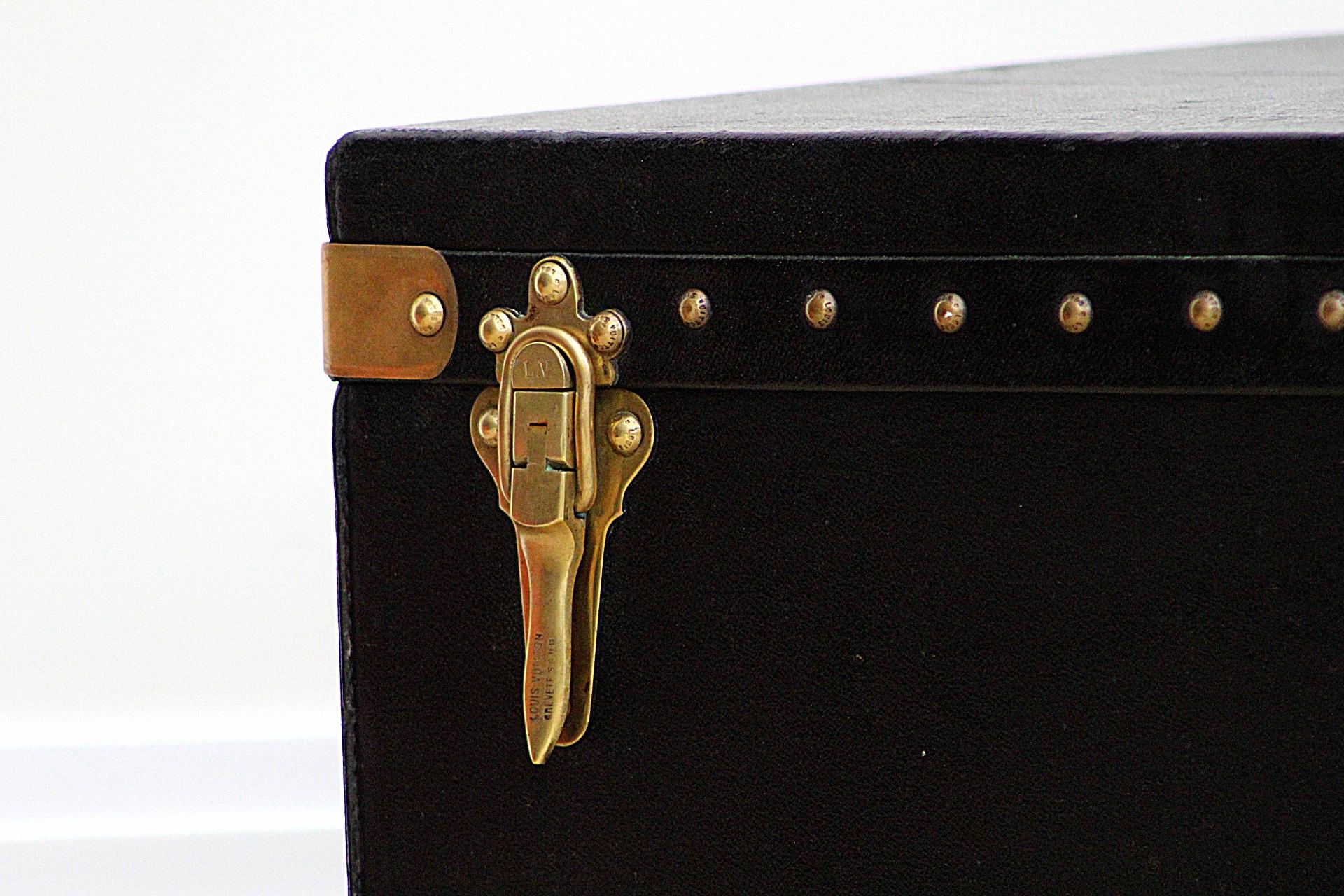 Antique Louis Vuitton Picnic Motor Trunk For Sale 2