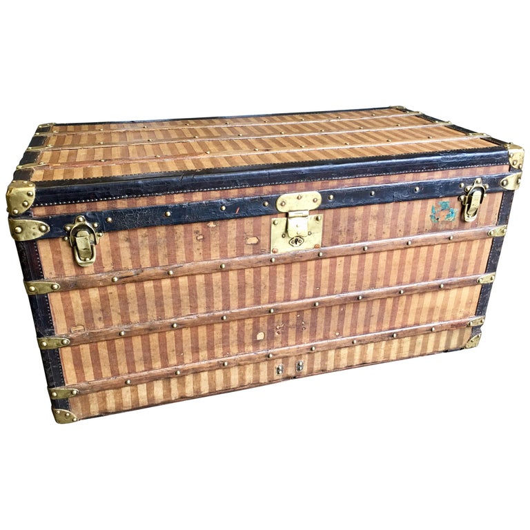 Antique Louis Vuitton Rayee striped steamer trunk 1887 For Sale at 1stdibs