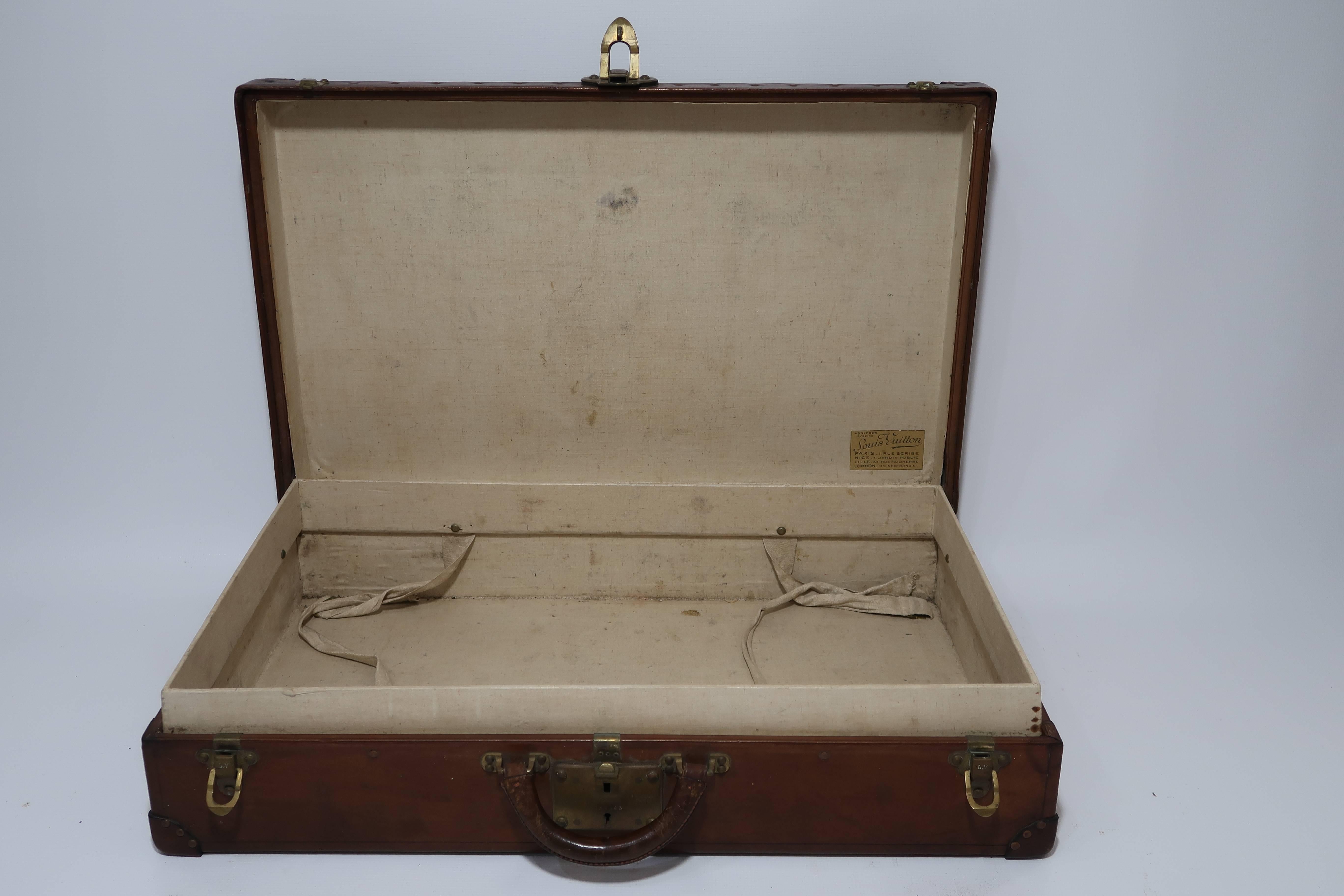 Antique Louis Vuitton Royal Leather Case Trunk with Original Cover and Crown For Sale 6