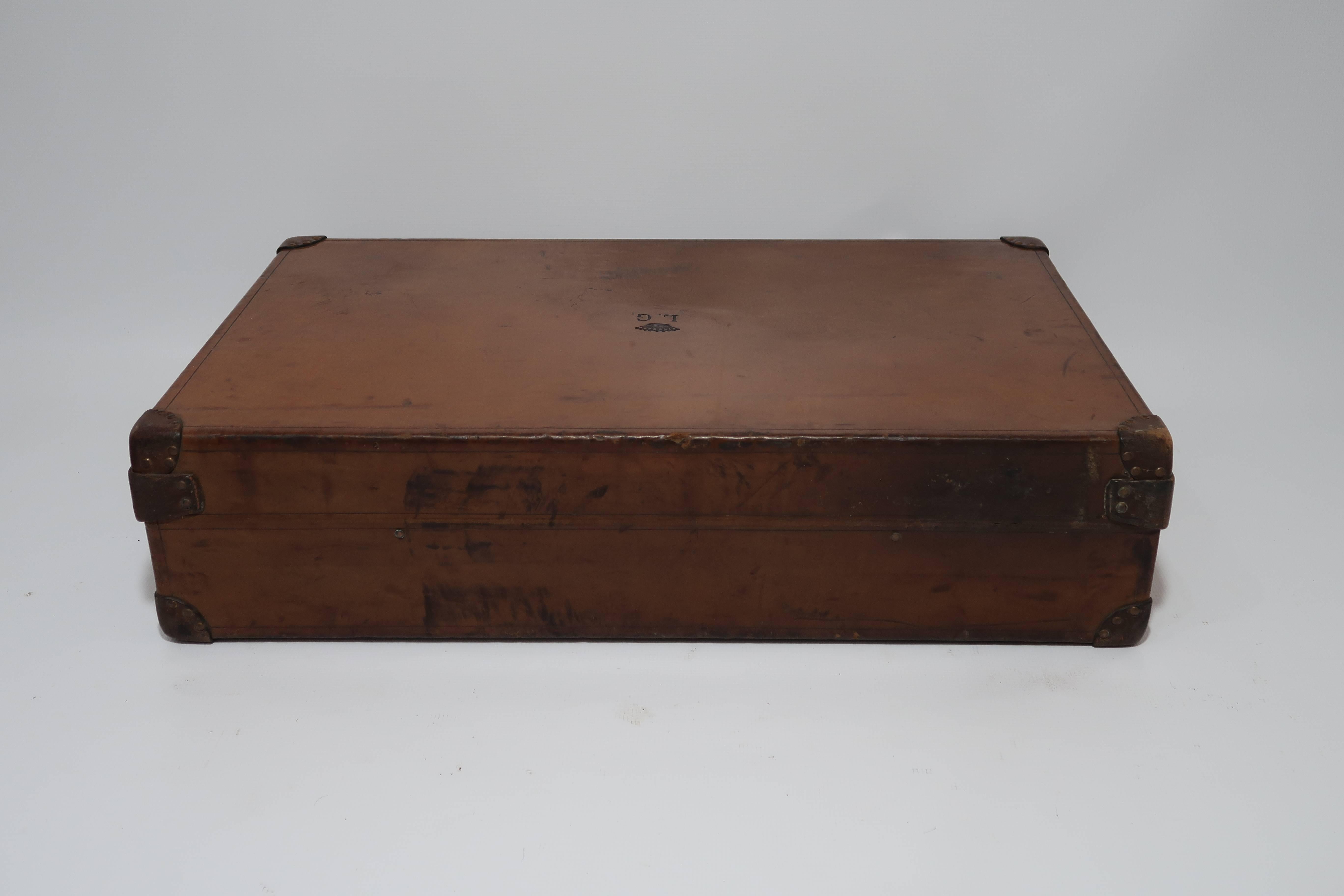 Antique Louis Vuitton Royal Leather Case Trunk with Original Cover and Crown For Sale 4