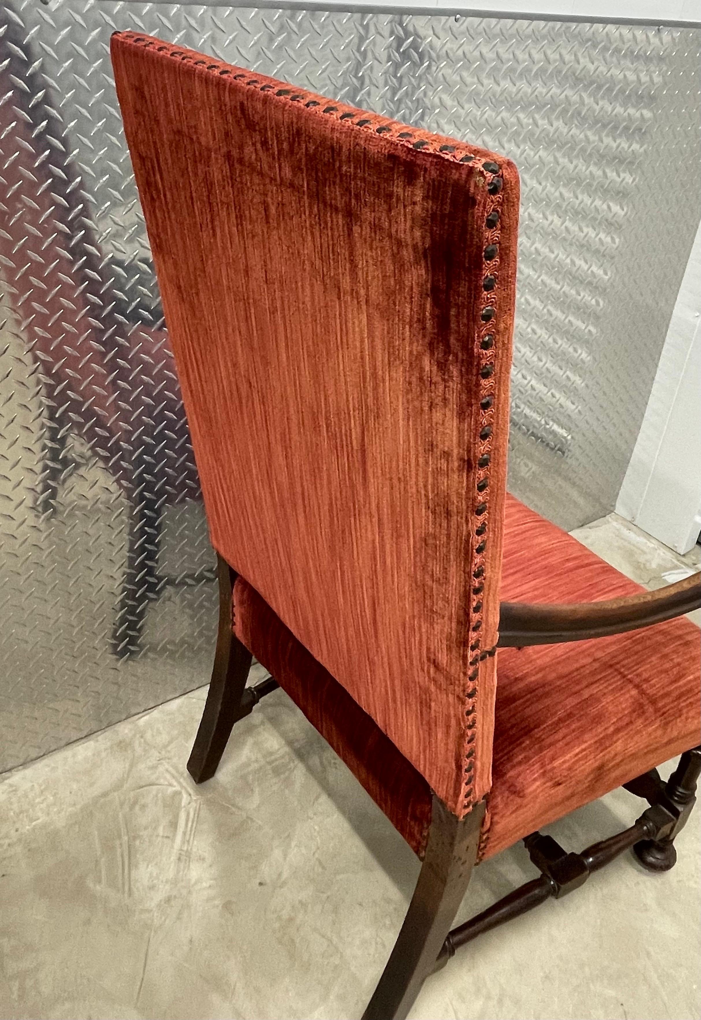 Antiker Sessel im Stil Louis XIII im Zustand „Gut“ im Angebot in Bedford Hills, NY