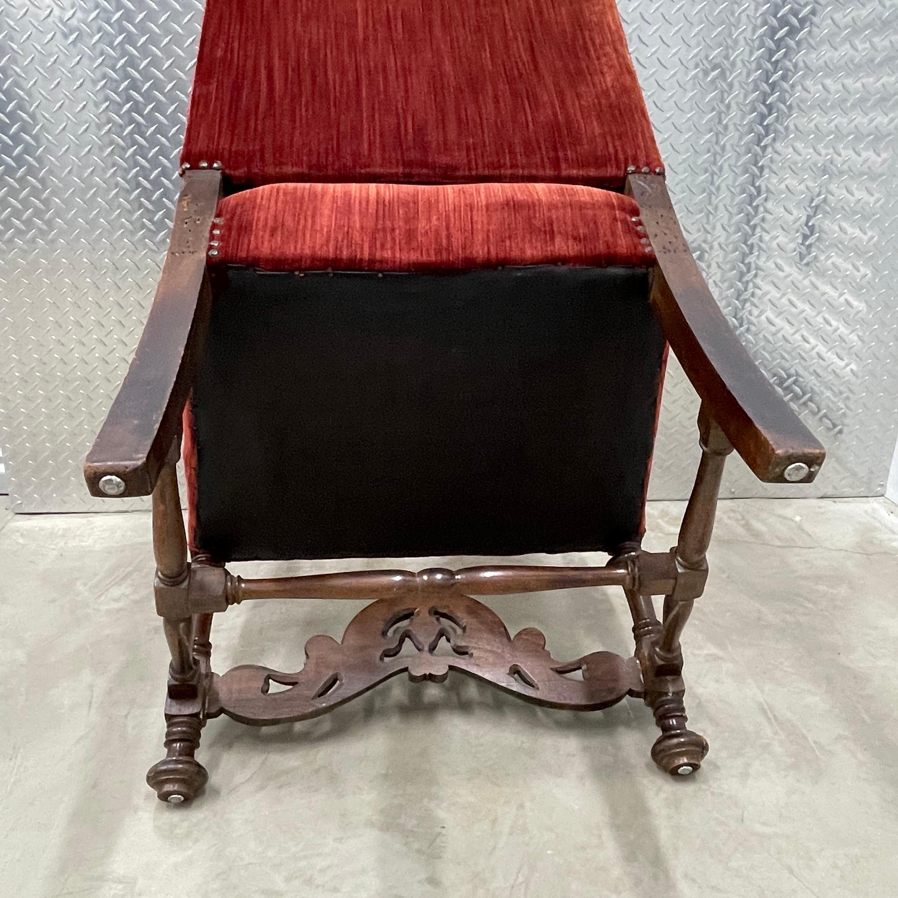 Antiker Sessel im Stil Louis XIII im Angebot 1