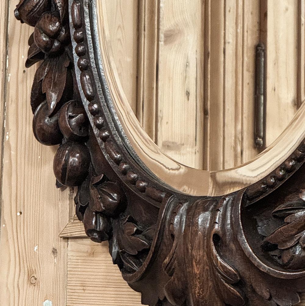 Antique miroir mural Louis XIV en bois sculpté en vente 5