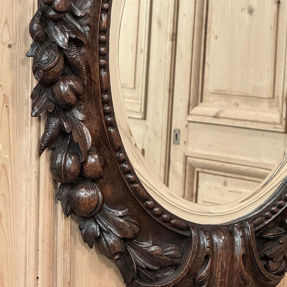 Antique miroir mural Louis XIV en bois sculpté en vente 1