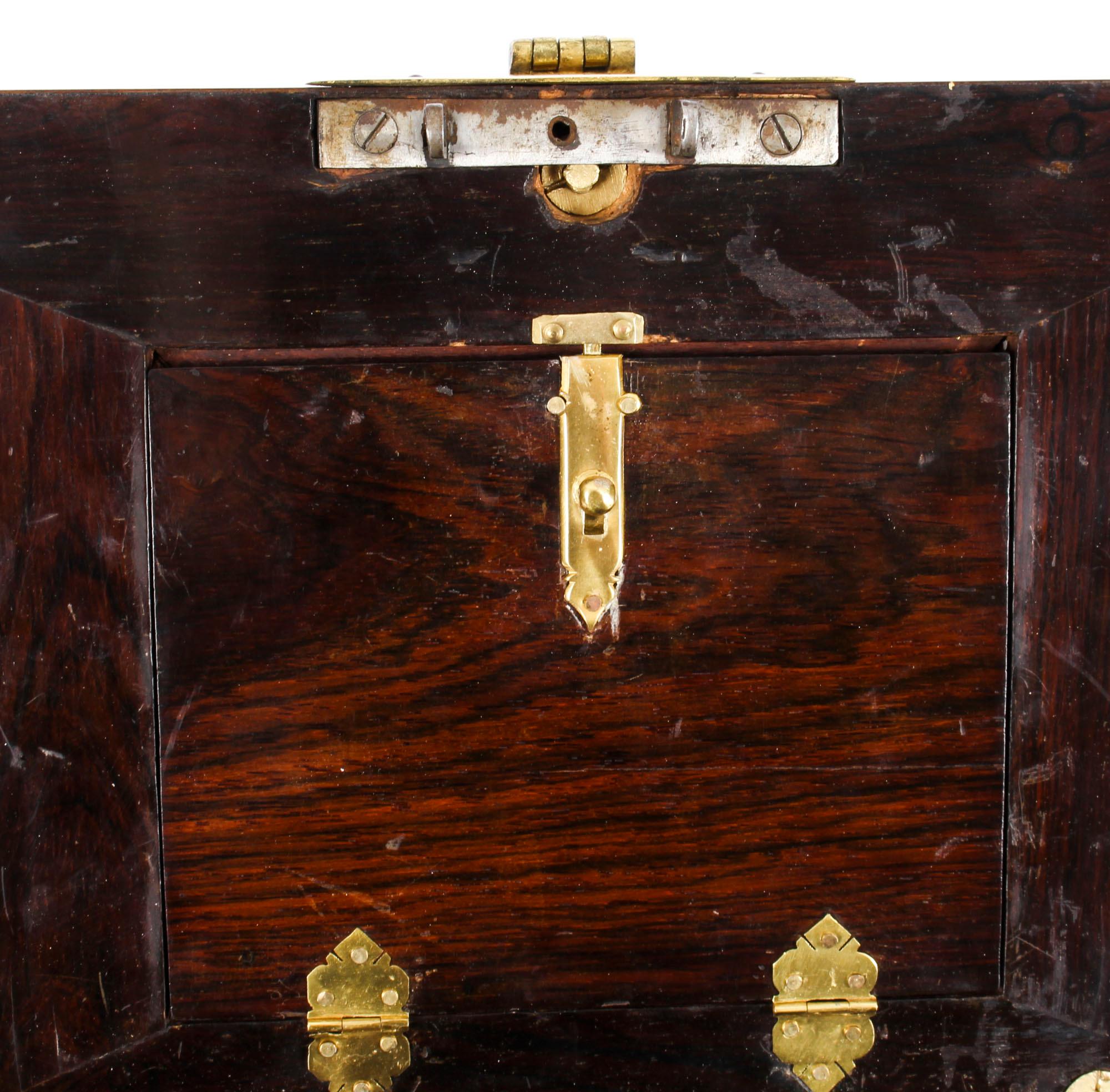 Antique Louis XIV Kingwood and Gilt Bronze Strongbox Coffre Fort, 17th Century 6