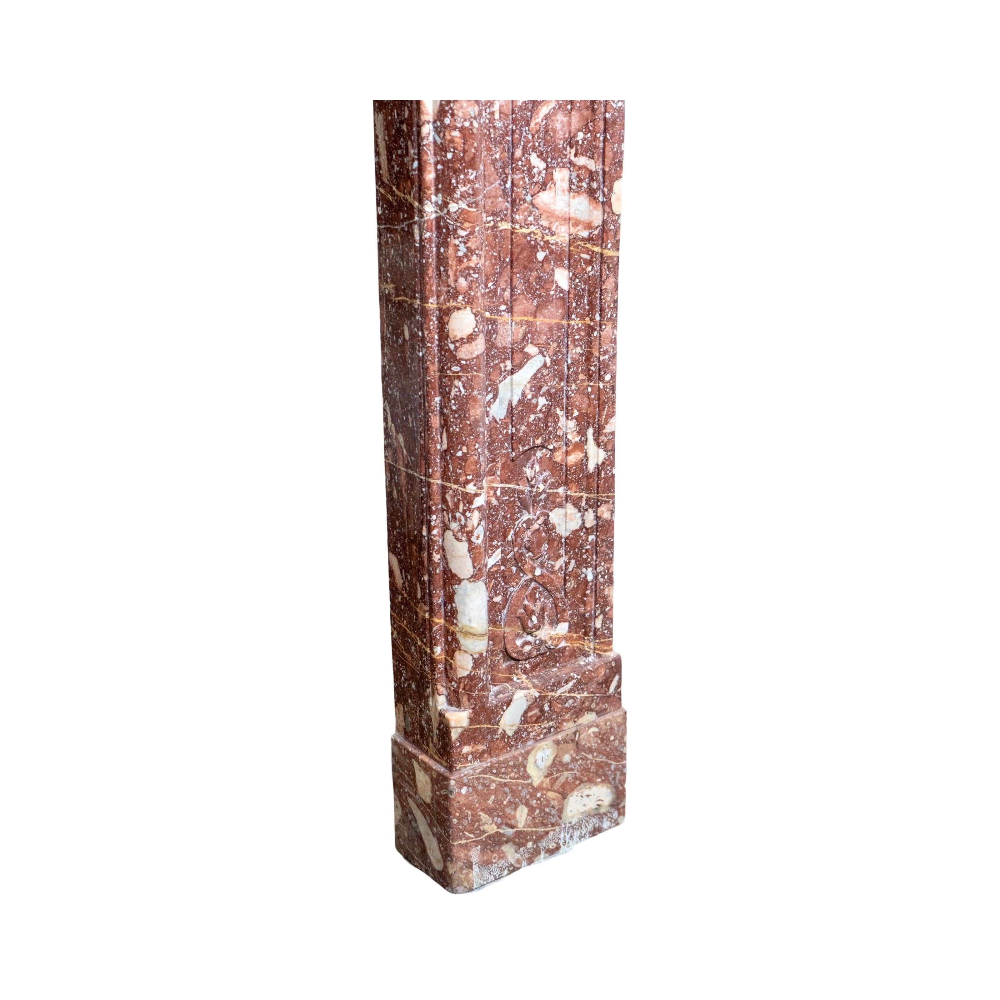 XVIII secolo Antique French Rance Marble Mantel in vendita