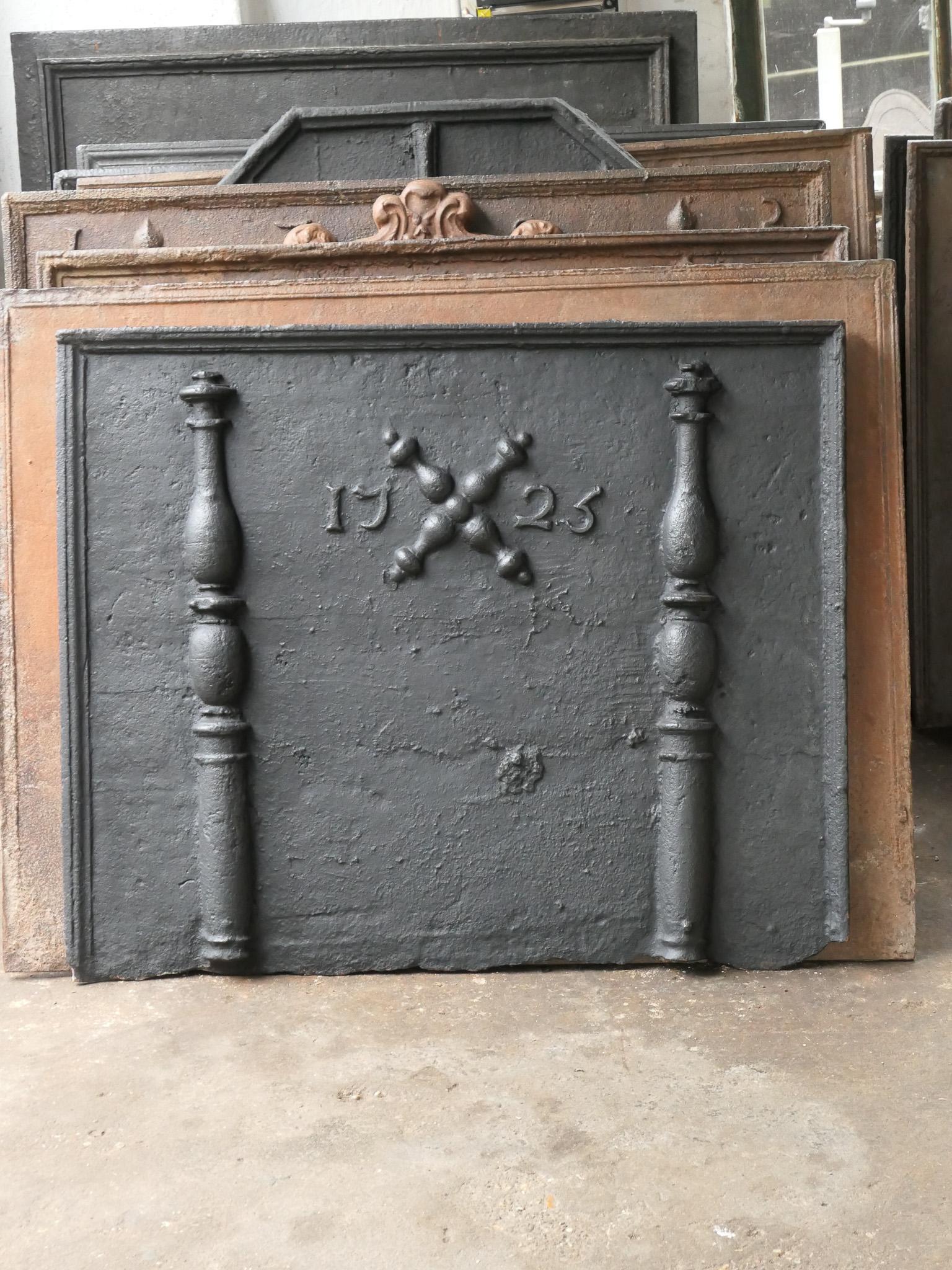 French Antique Louis XIV 'Pillars with Saint Andrew's Cross' Fireback / Backsplash For Sale