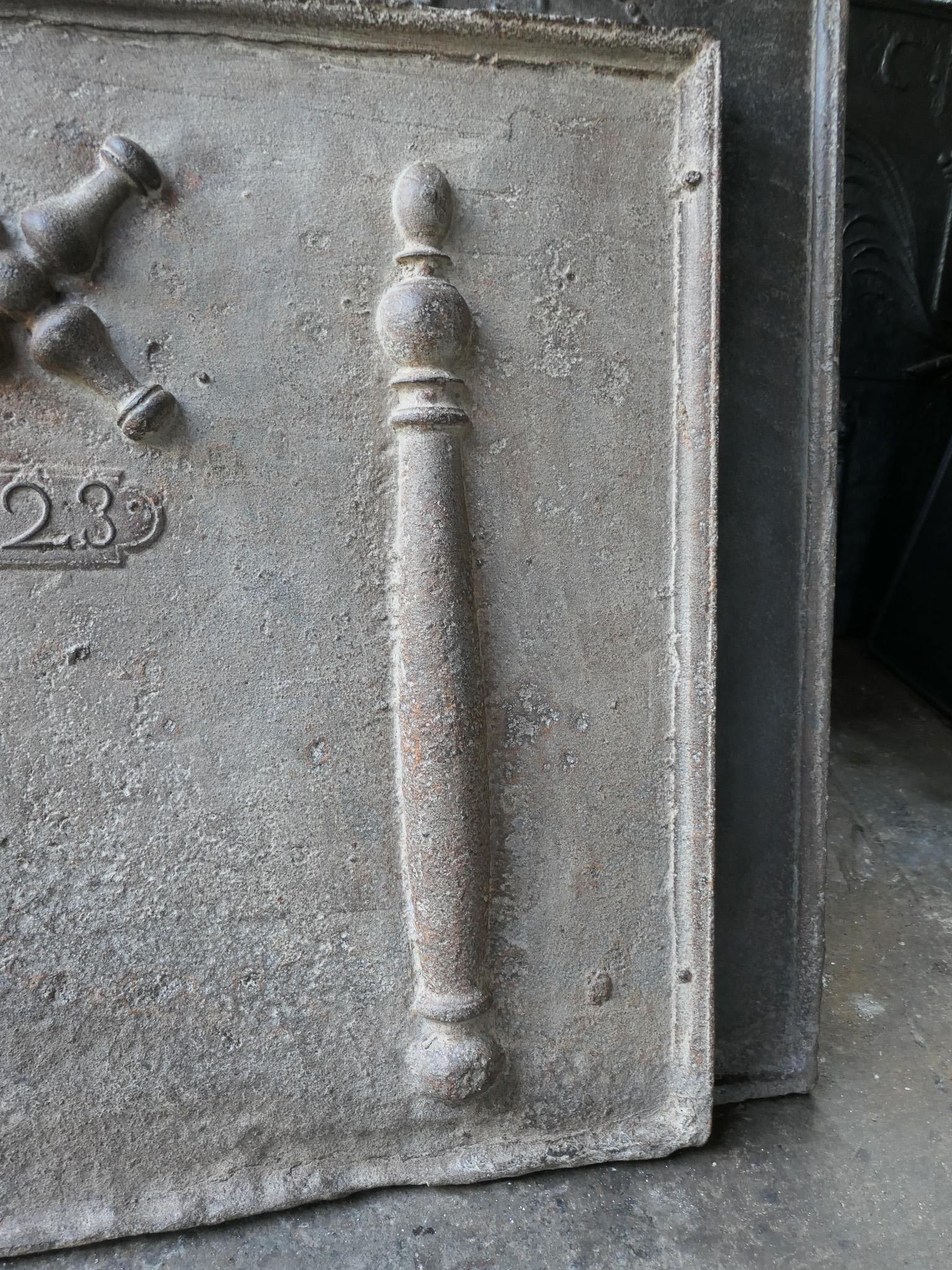 French Antique Louis XIV 'Pillars with Saint Andrew's Cross' Fireback / Backsplash For Sale