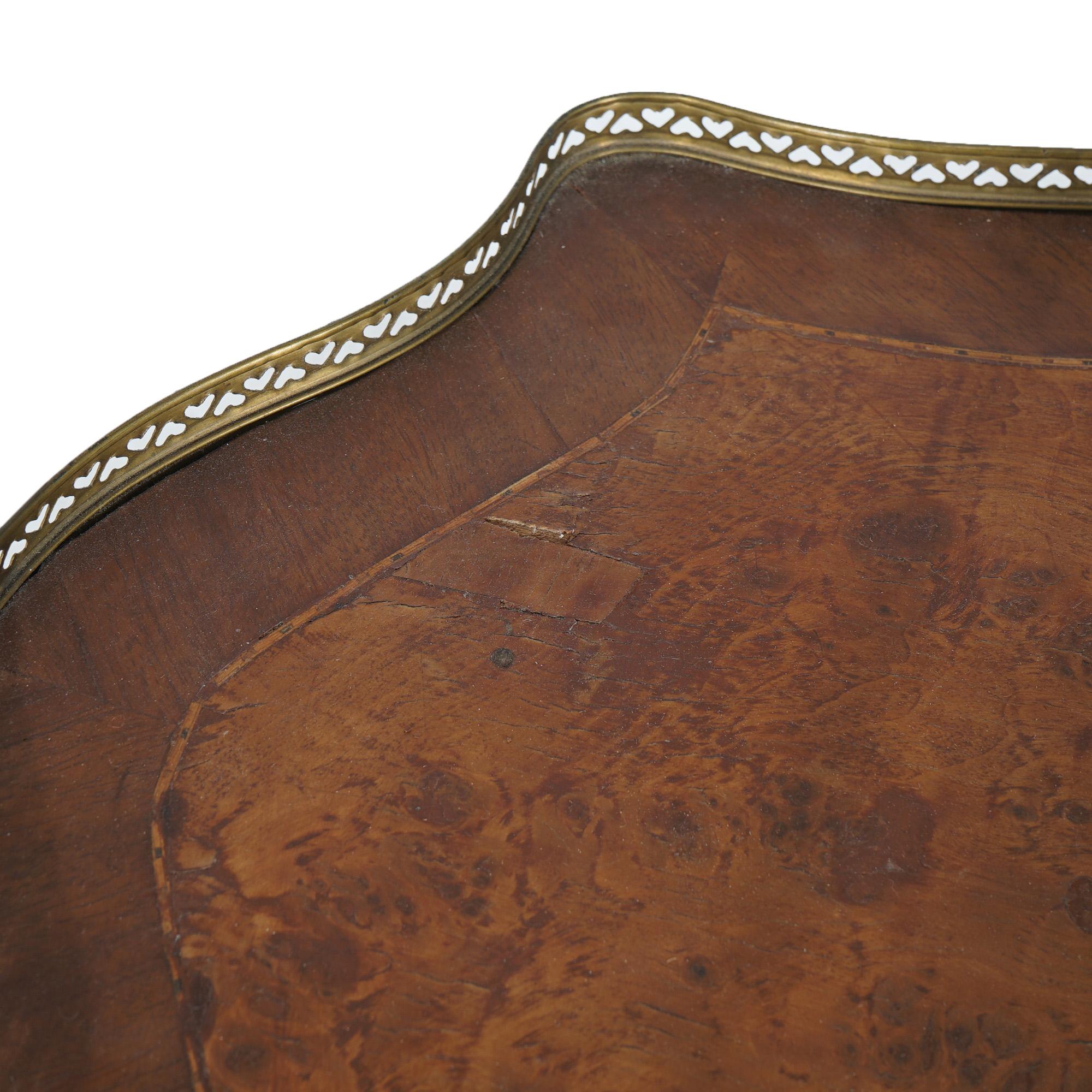 Antiker Beistelltisch im Louis XIV.-Stil aus Veilchenholz, Wurzelholz und Goldbronze-Intarsien, um 1890 im Angebot 8