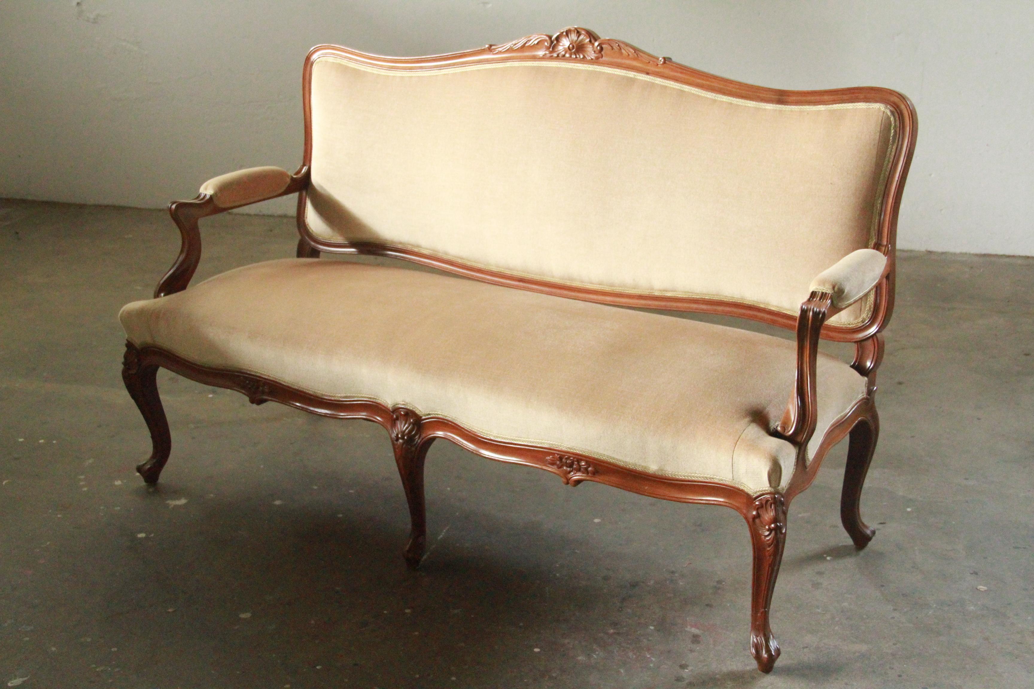 Canapé ancien Louis XV 18ème siècle, français en vente 9
